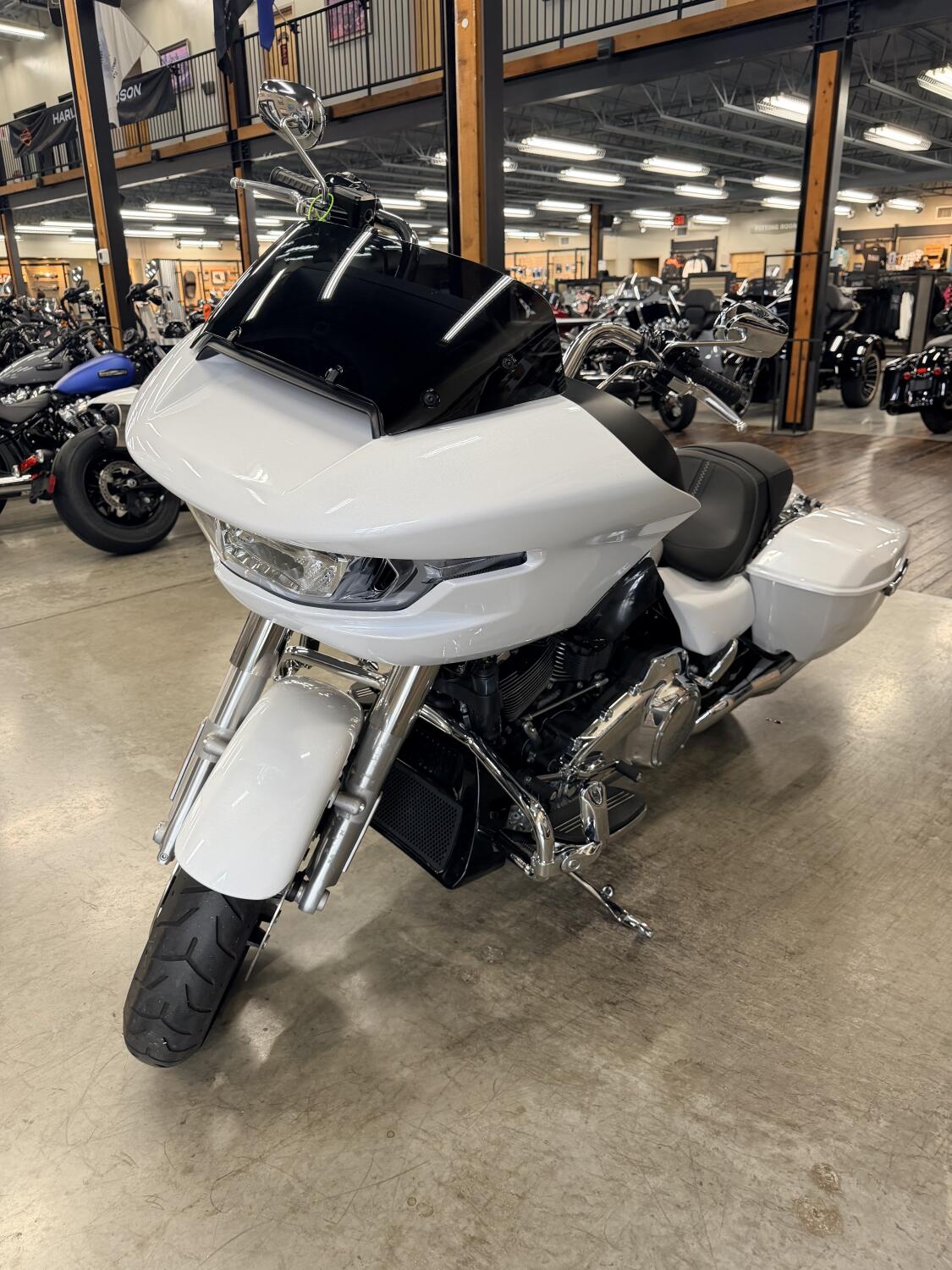 2024 Harley-Davidson® Road Glide® FLTRX, photo 14