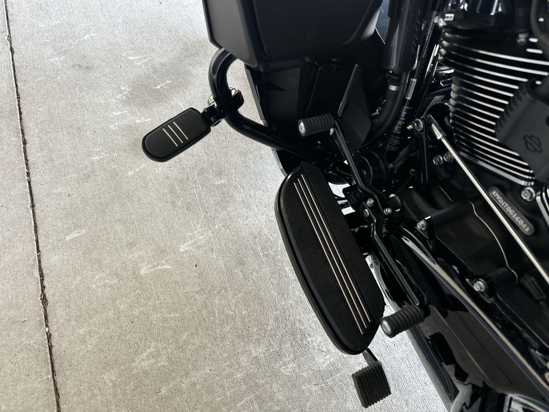 2026 Harley-Davidson® Street Glide 3 Limited FLHLT, photo 22