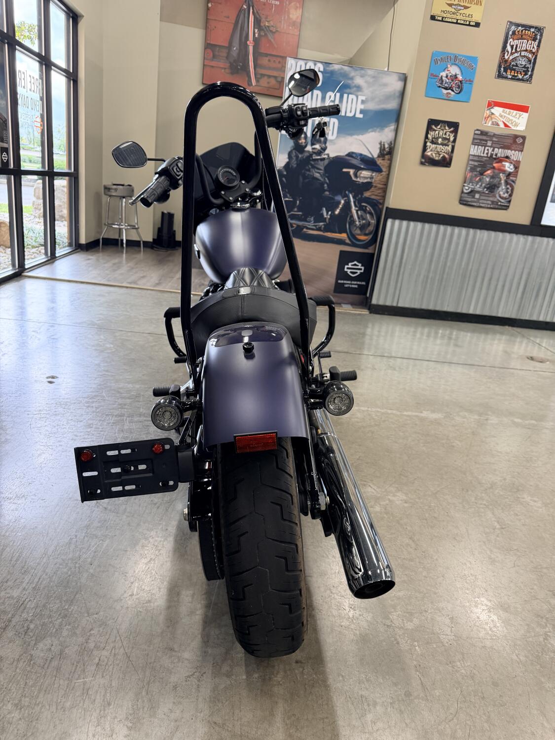 2025 Harley-Davidson® Street Bob™ FXBB, photo 10