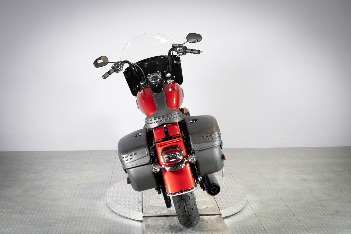2026 Harley-Davidson® Heritage Classic FLHC, photo 20
