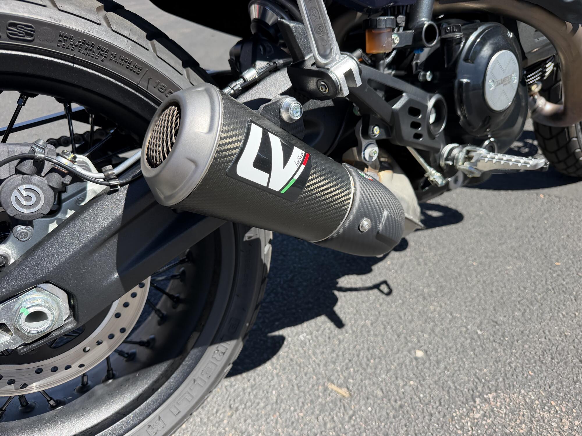 SC800NS 2025 Scrambler® Nightshift, photo 11