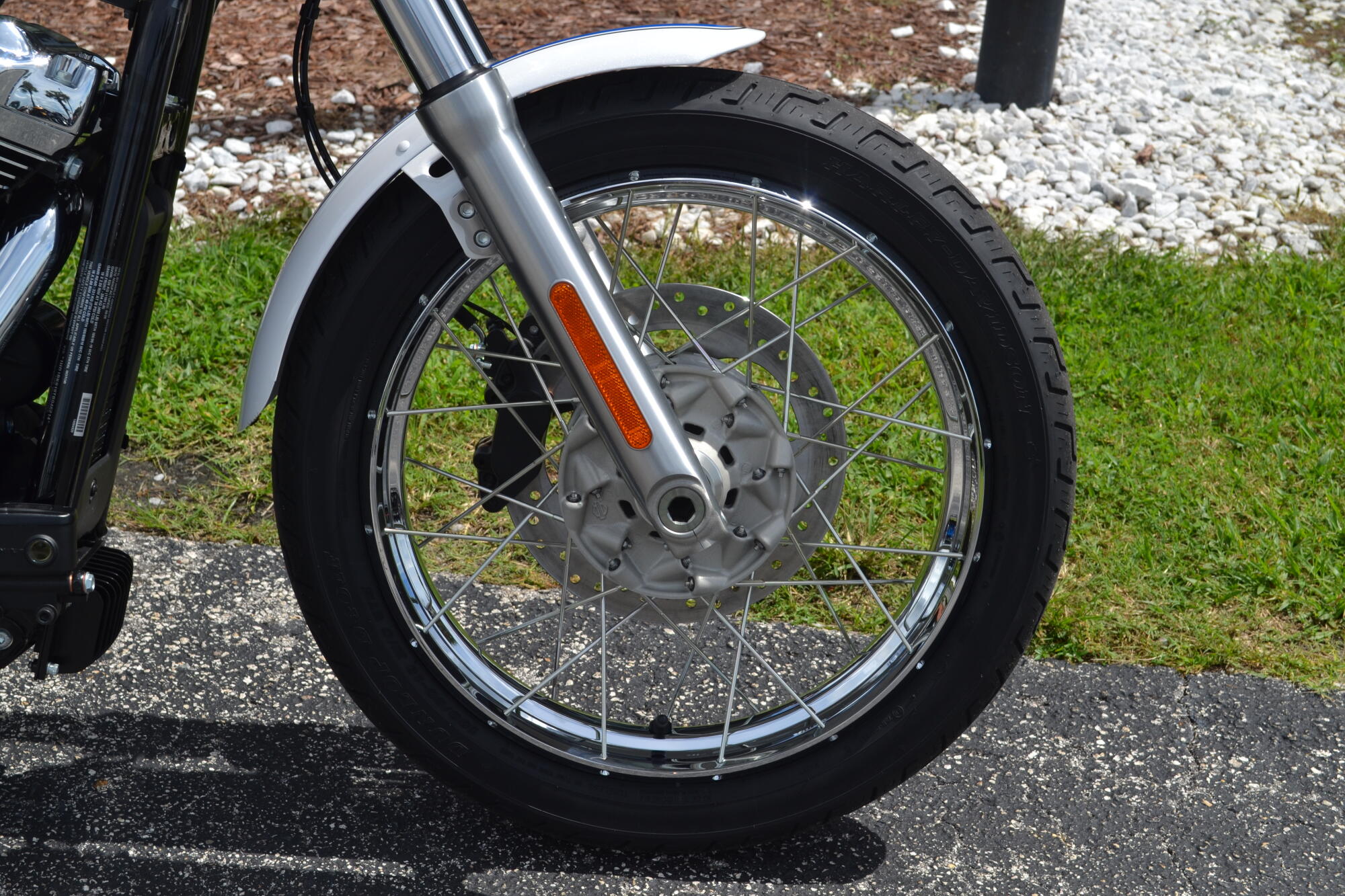 2026 Harley-Davidson® Super Glide® - FXD, photo 2