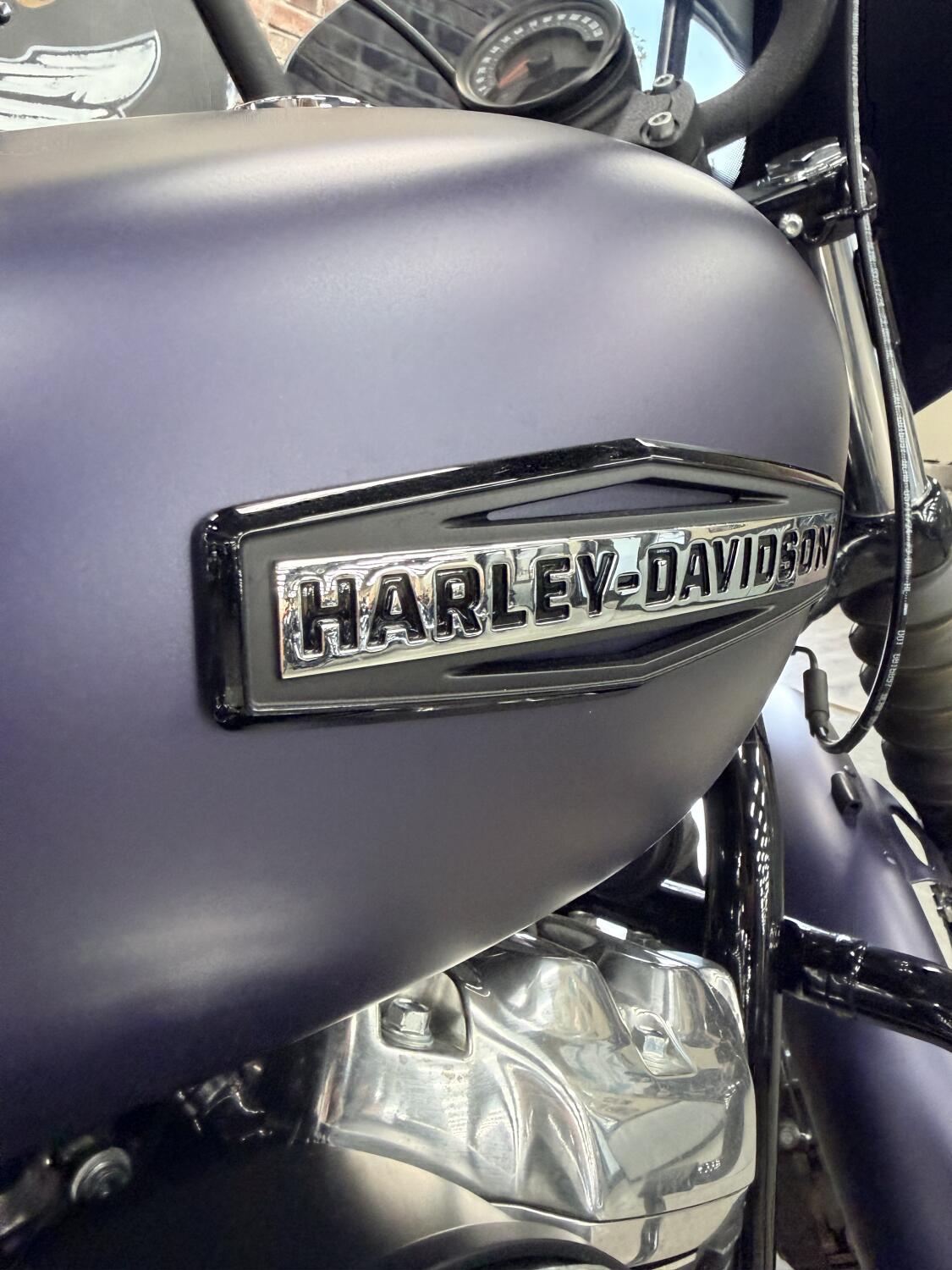 2025 Harley-Davidson® Street Bob™ FXBB, photo 4
