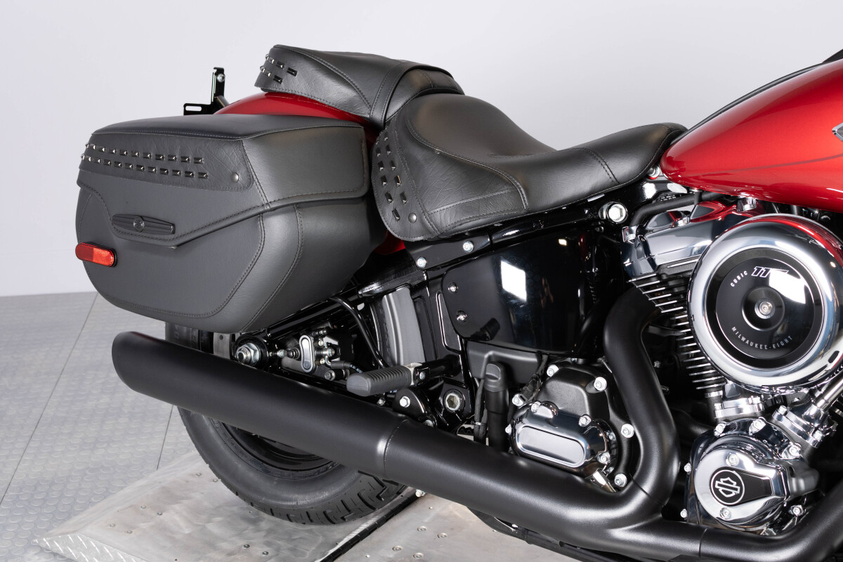 2026 Harley-Davidson® Heritage Classic FLHC, photo 7