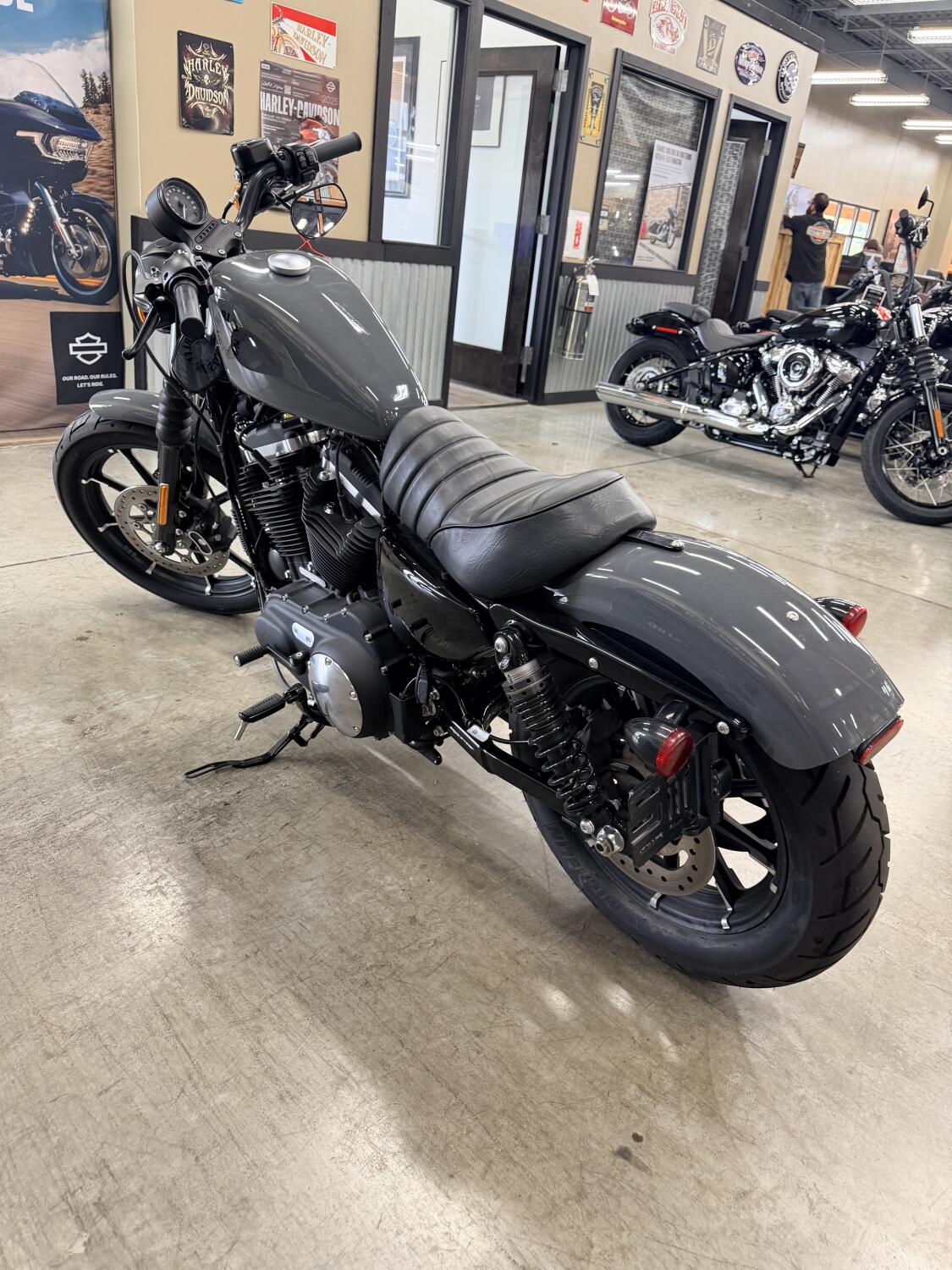 2022 Harley-Davidson® Iron 883™ XL 883N, photo 11