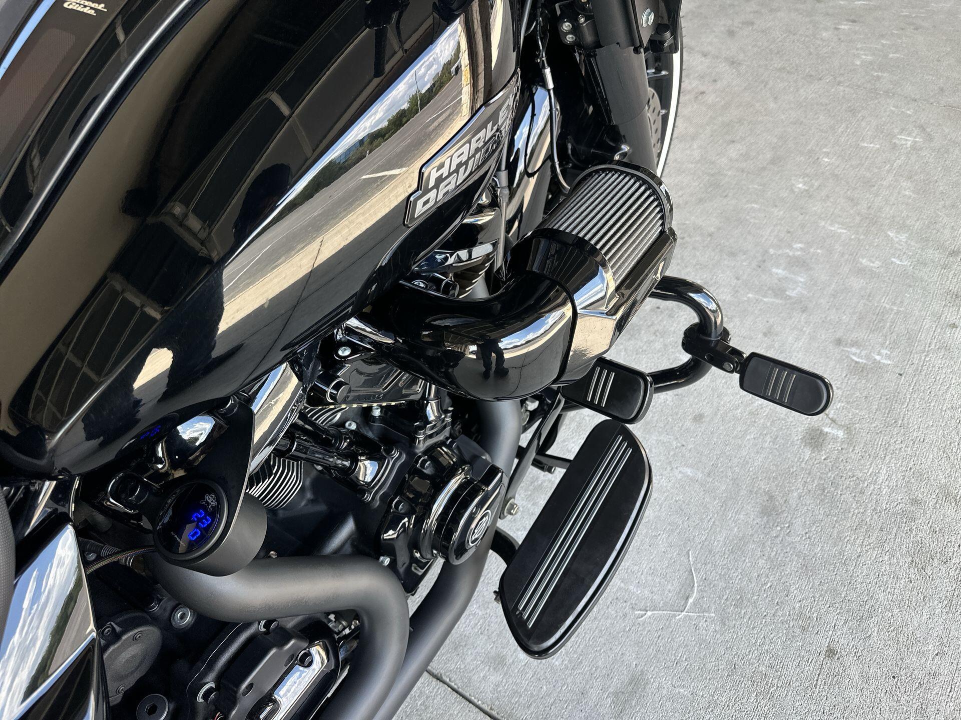 2024 Harley-Davidson® Street Glide® FLHX, photo 17