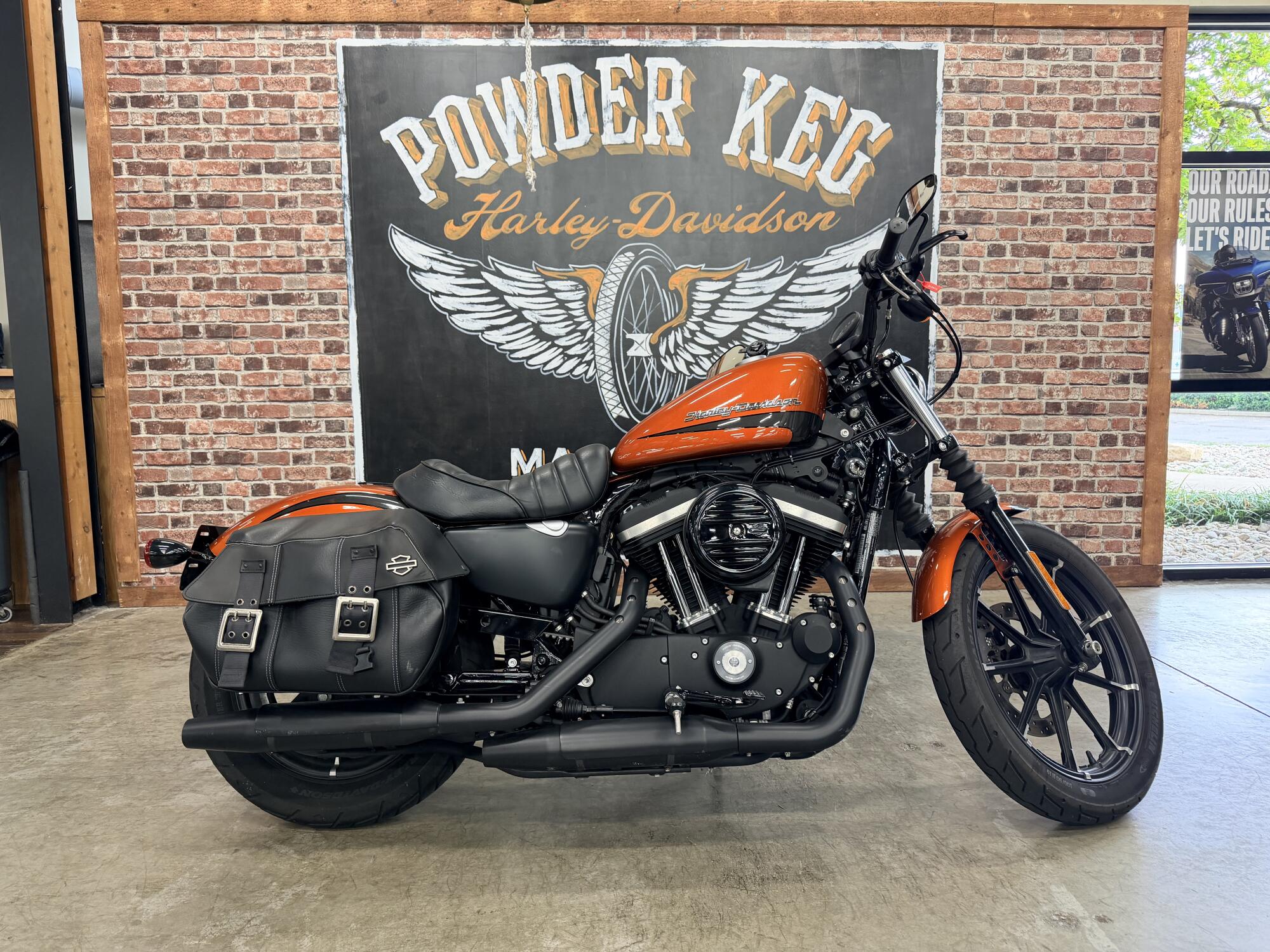 2020 Harley-Davidson® Iron 883™ XL 883N