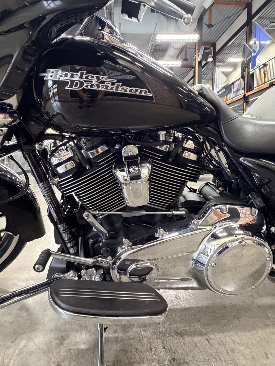 2020 Harley-Davidson® Street Glide® FLHX, photo 13