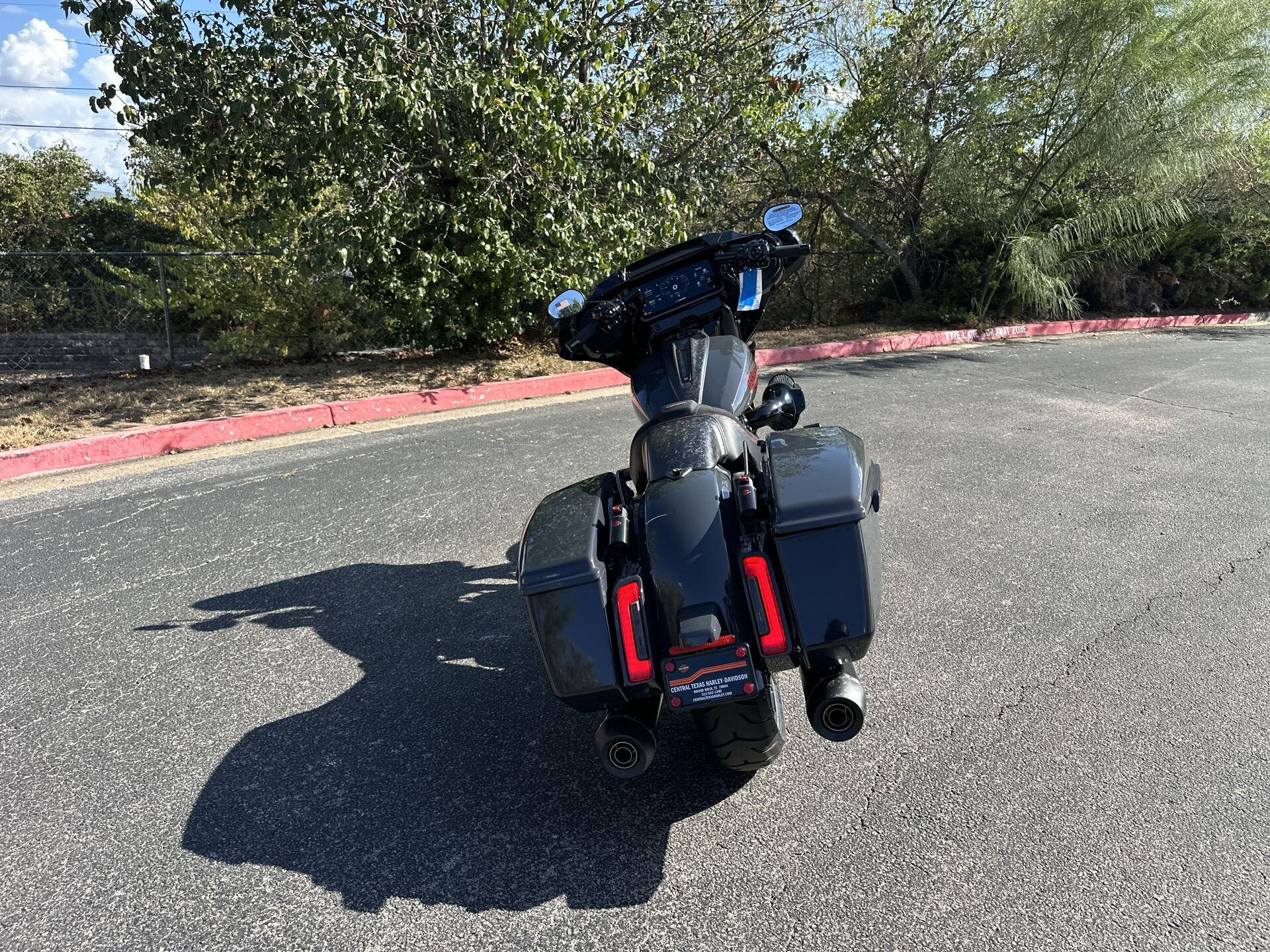 2026 Harley-Davidson® CVO Street Glide ST FLHXSTSE, photo 8