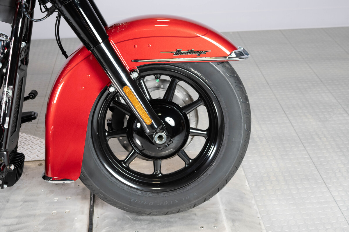 2026 Harley-Davidson® Heritage Classic FLHC, photo 4