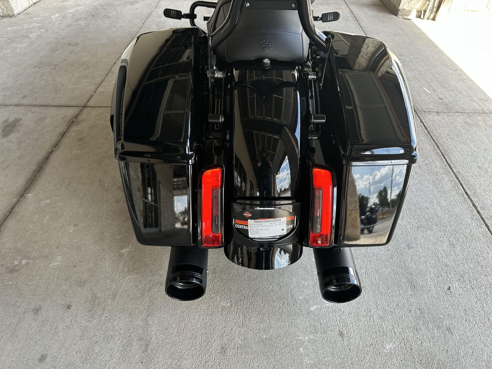 2024 Harley-Davidson® Street Glide® FLHX, photo 16