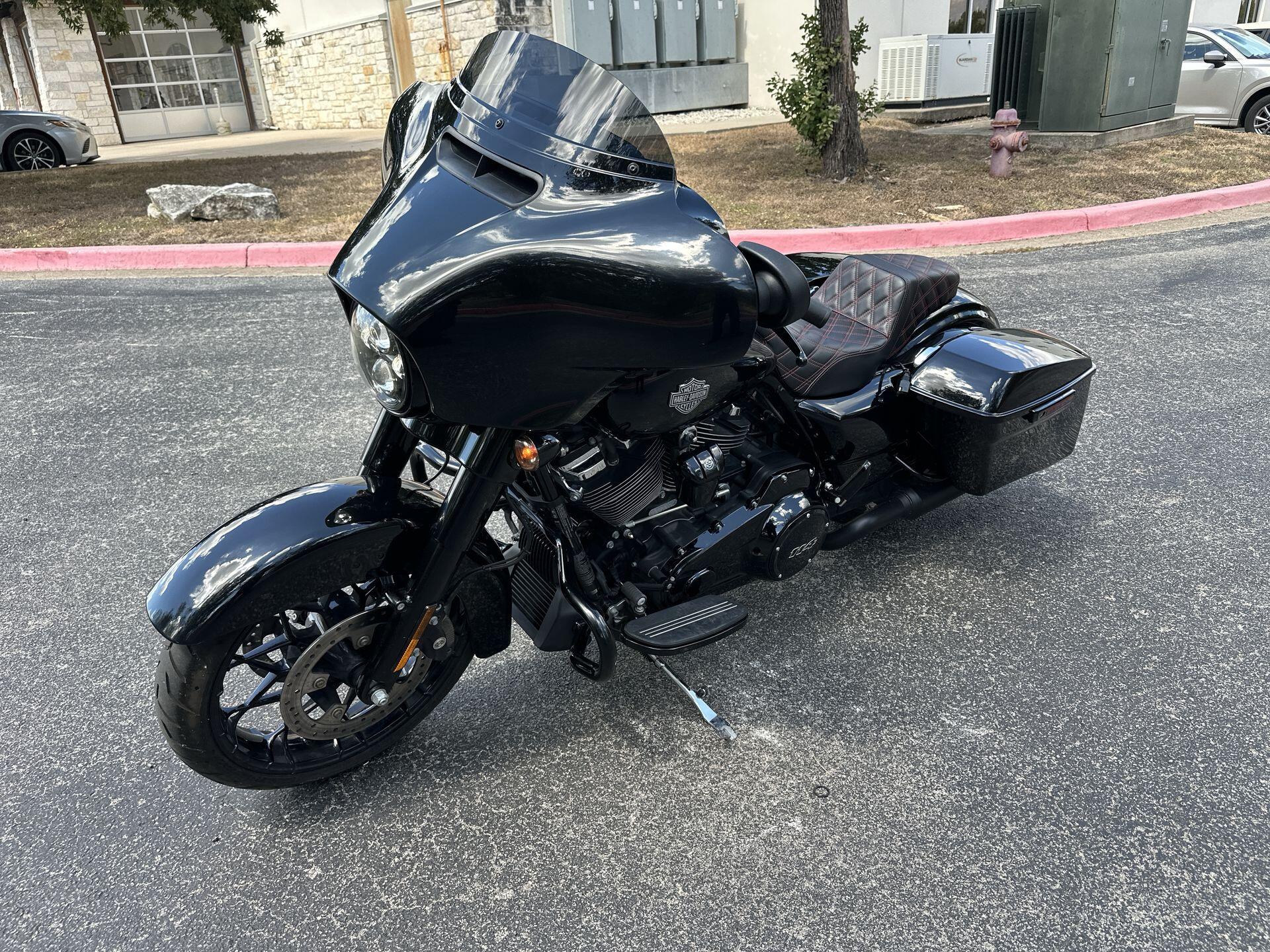 2023 Harley-Davidson® Street Glide® Special FLHXS, photo 5
