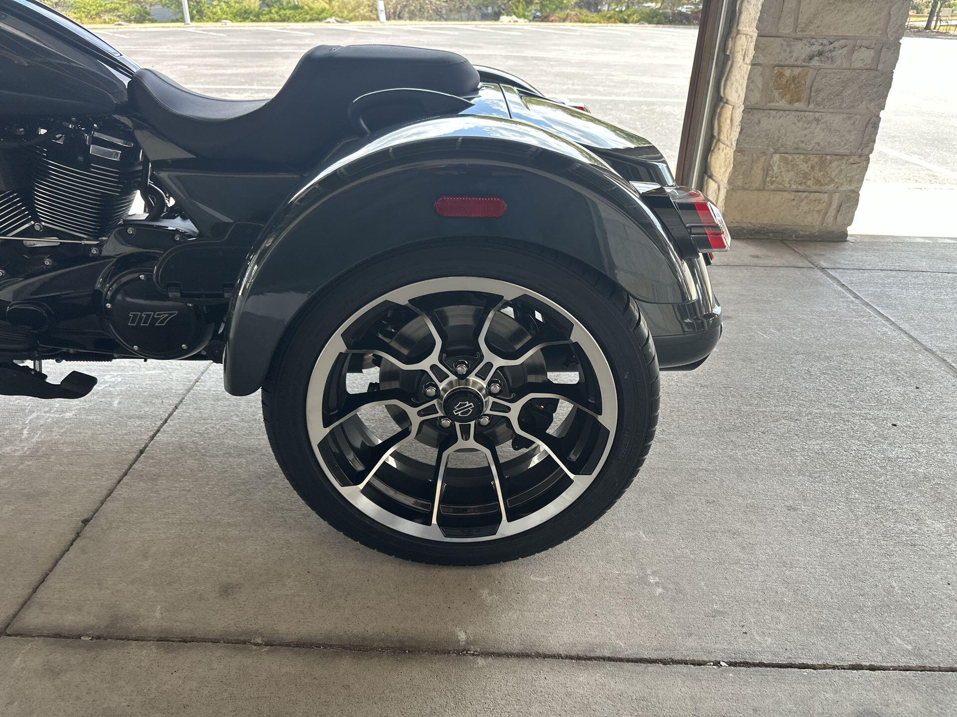 2026 Harley-Davidson® Road Glide 3 FLTRT, photo 20