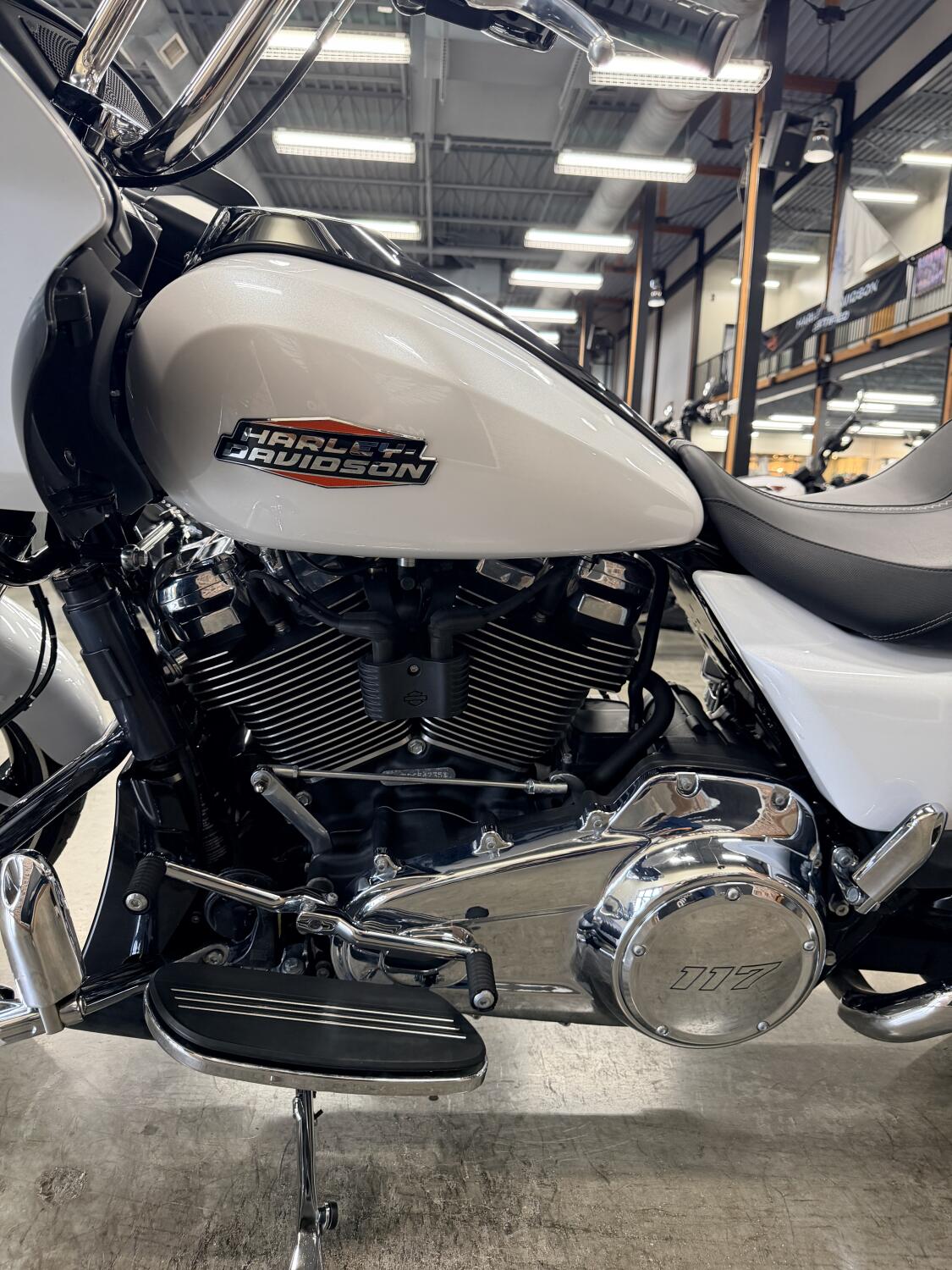 2024 Harley-Davidson® Road Glide® FLTRX, photo 13