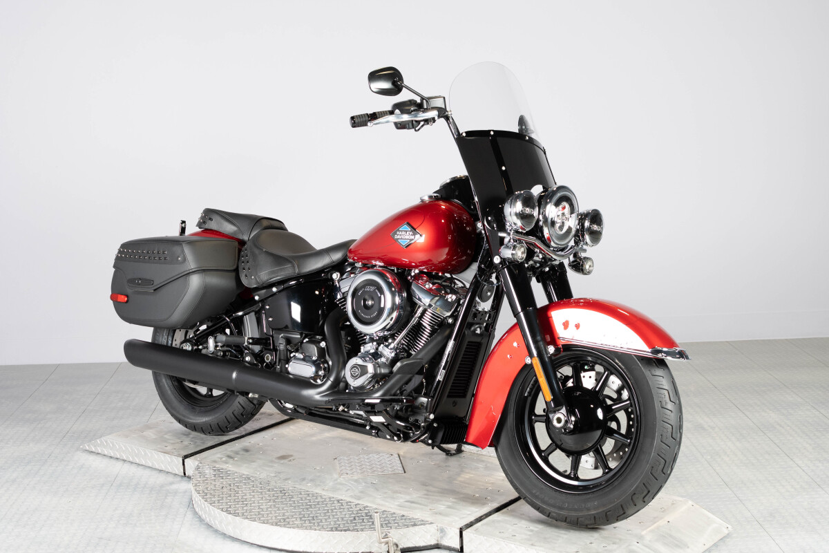 2026 Harley-Davidson® Heritage Classic FLHC, photo 9