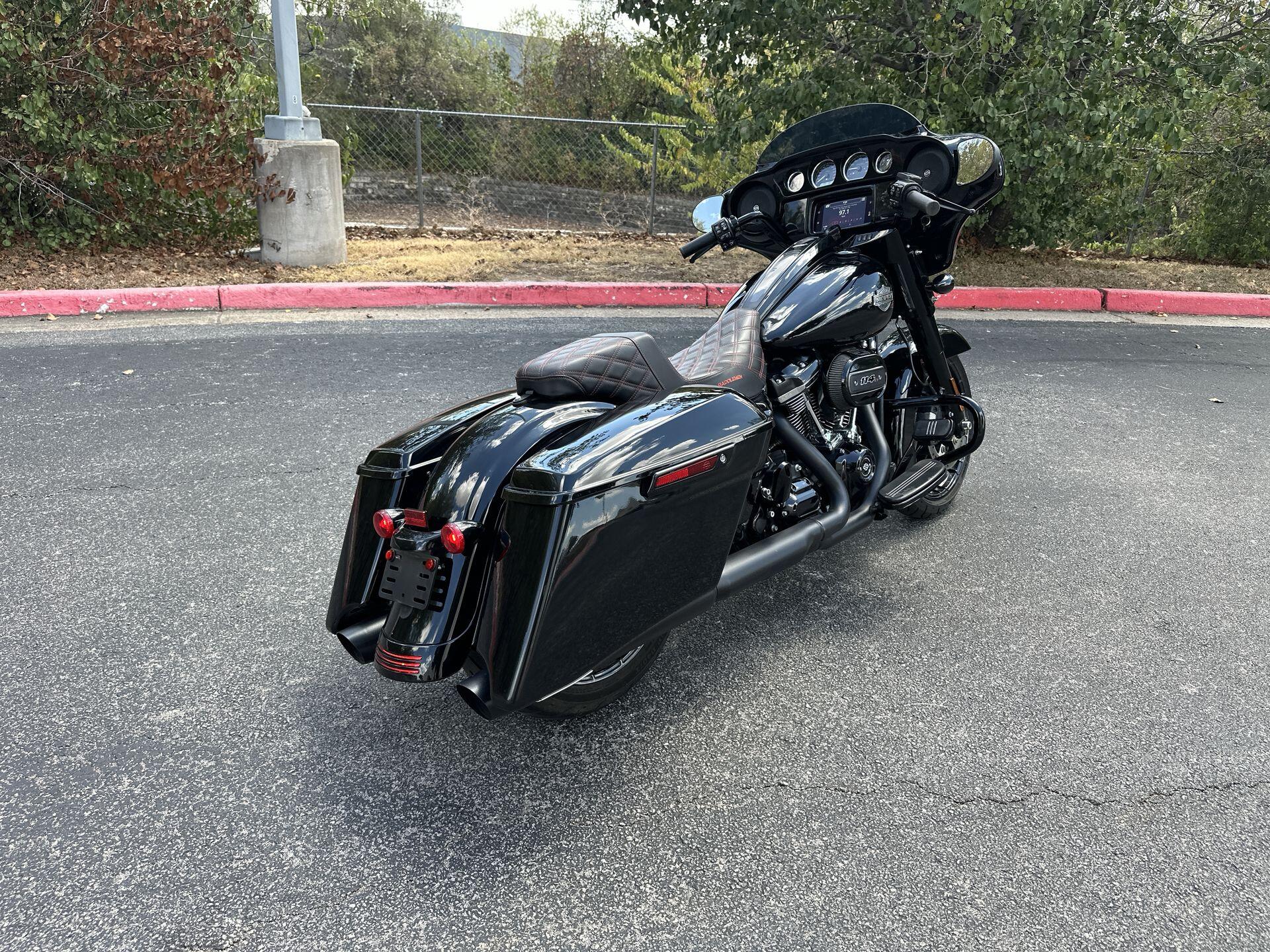 2023 Harley-Davidson® Street Glide® Special FLHXS, photo 9