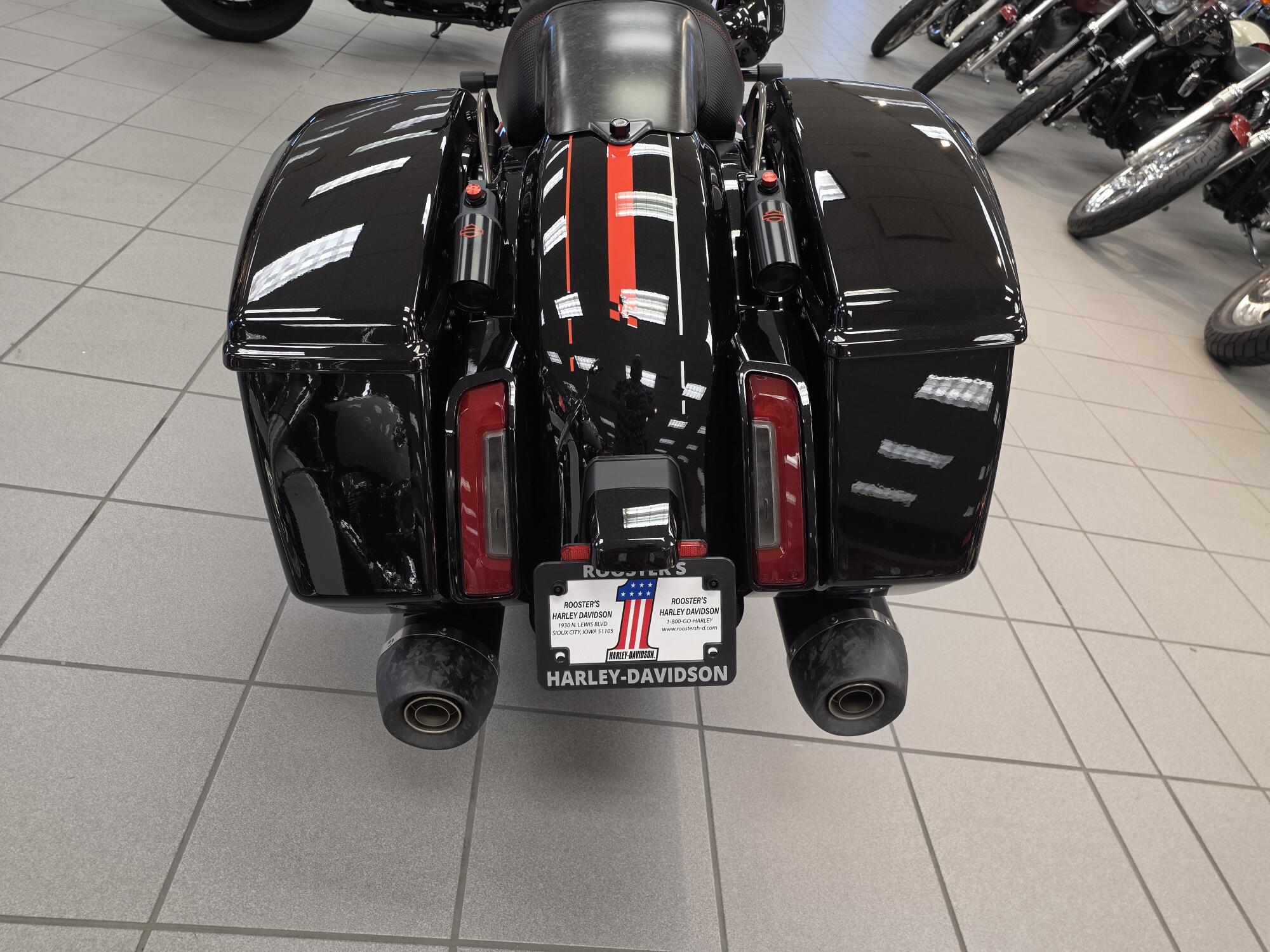 2026 Harley-Davidson® CVO Road Glide ST Citrus Heat Re-Entry, photo 22