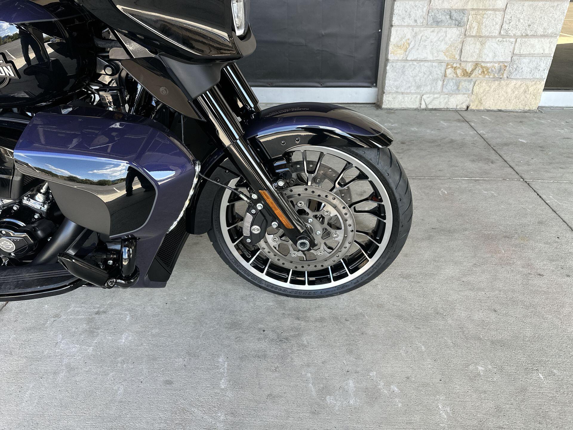 2026 Harley-Davidson® Street Glide 3 Limited FLHLT, photo 12
