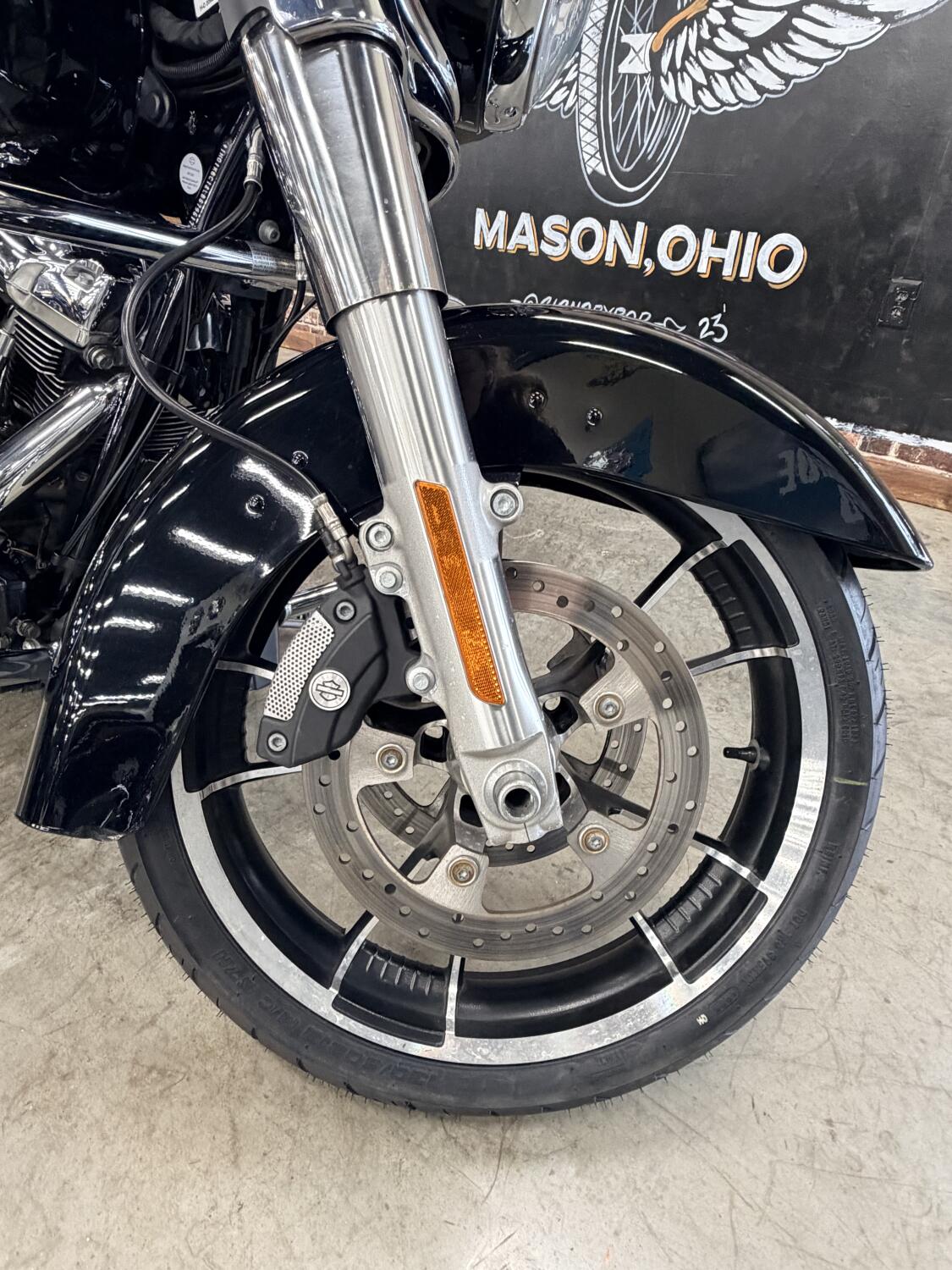 2020 Harley-Davidson® Street Glide® FLHX, photo 16