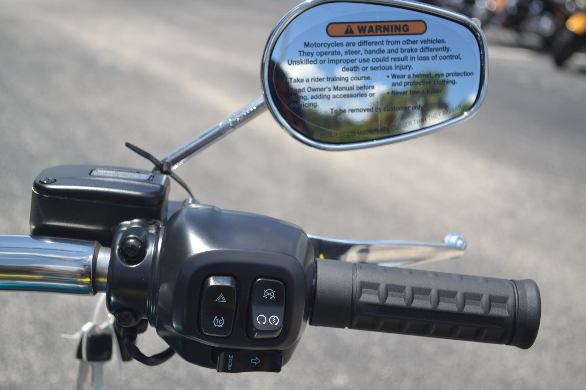 2026 Harley-Davidson® Breakout® Teal Thunder - FXBR, photo 12