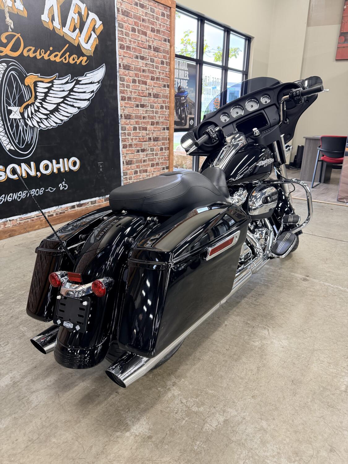 2020 Harley-Davidson® Street Glide® FLHX, photo 9