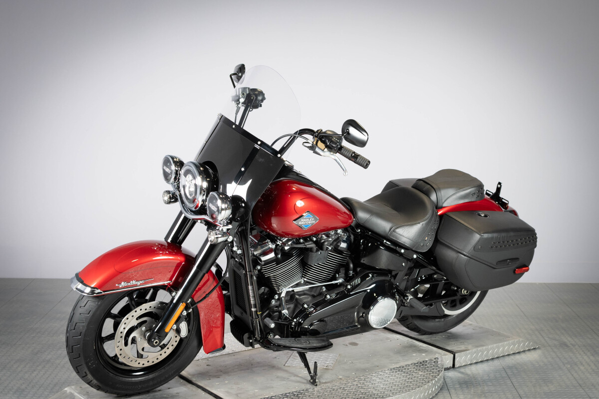 2026 Harley-Davidson® Heritage Classic FLHC, photo 13