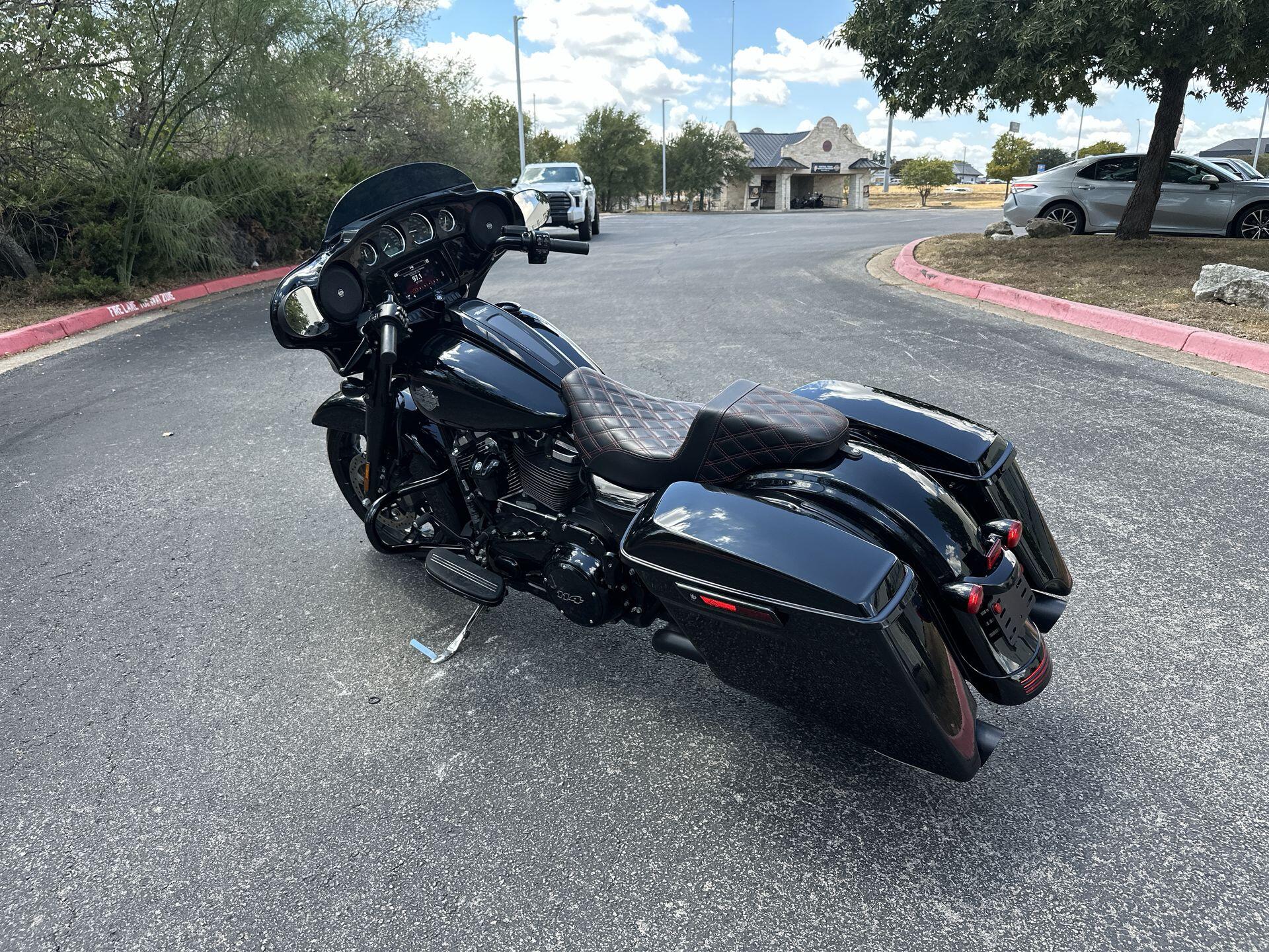 2023 Harley-Davidson® Street Glide® Special FLHXS, photo 7