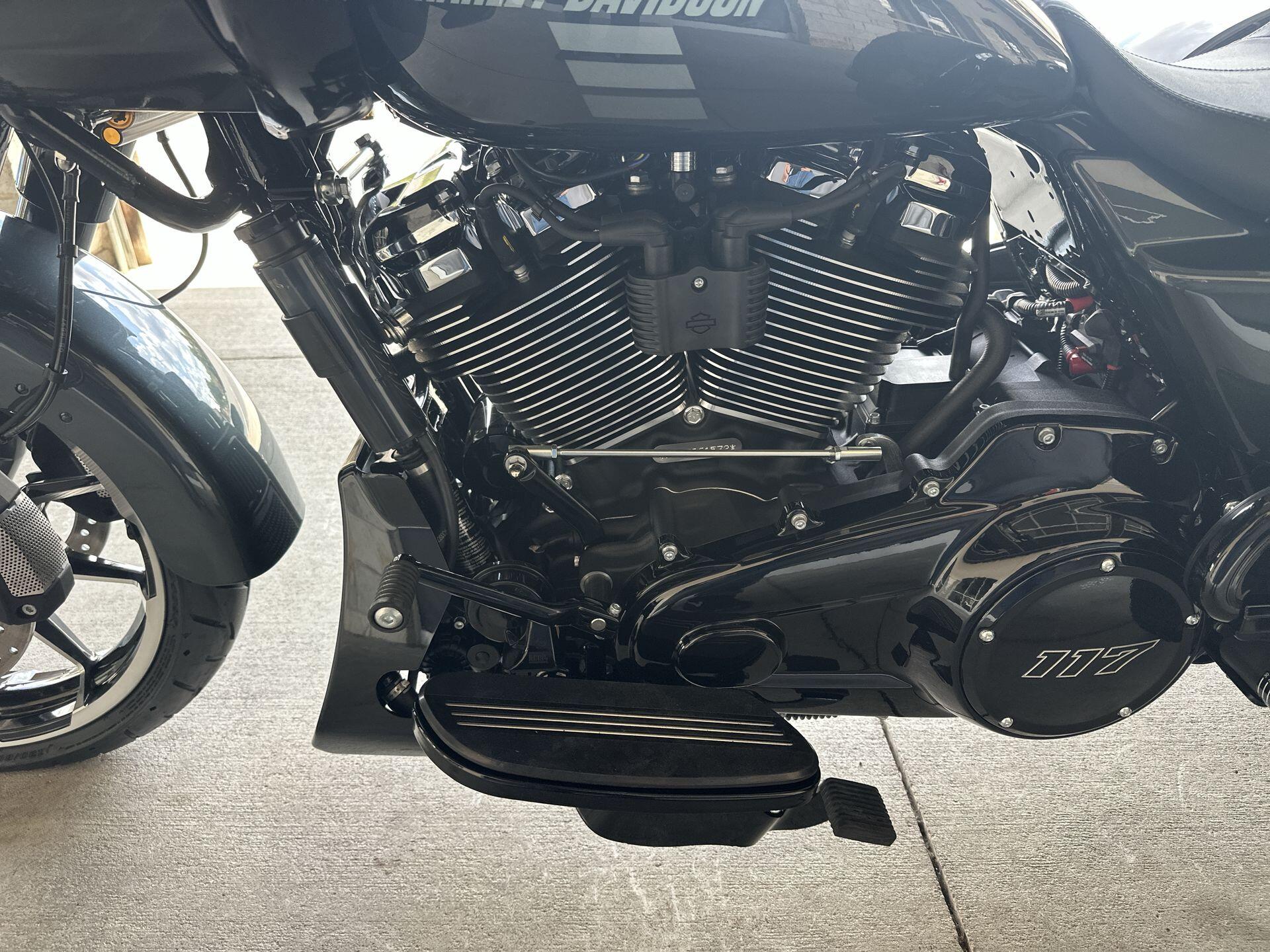 2026 Harley-Davidson® Road Glide 3 FLTRT, photo 13