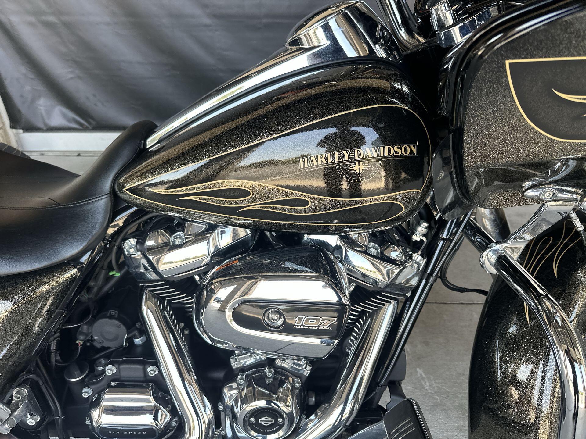 2017 Harley-Davidson® Road Glide® Special FLTRXS, photo 14