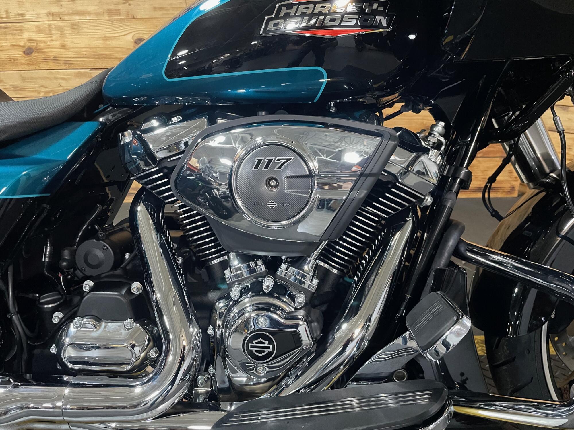 2026 Harley-Davidson® Road Glide® FLTRX, photo 3