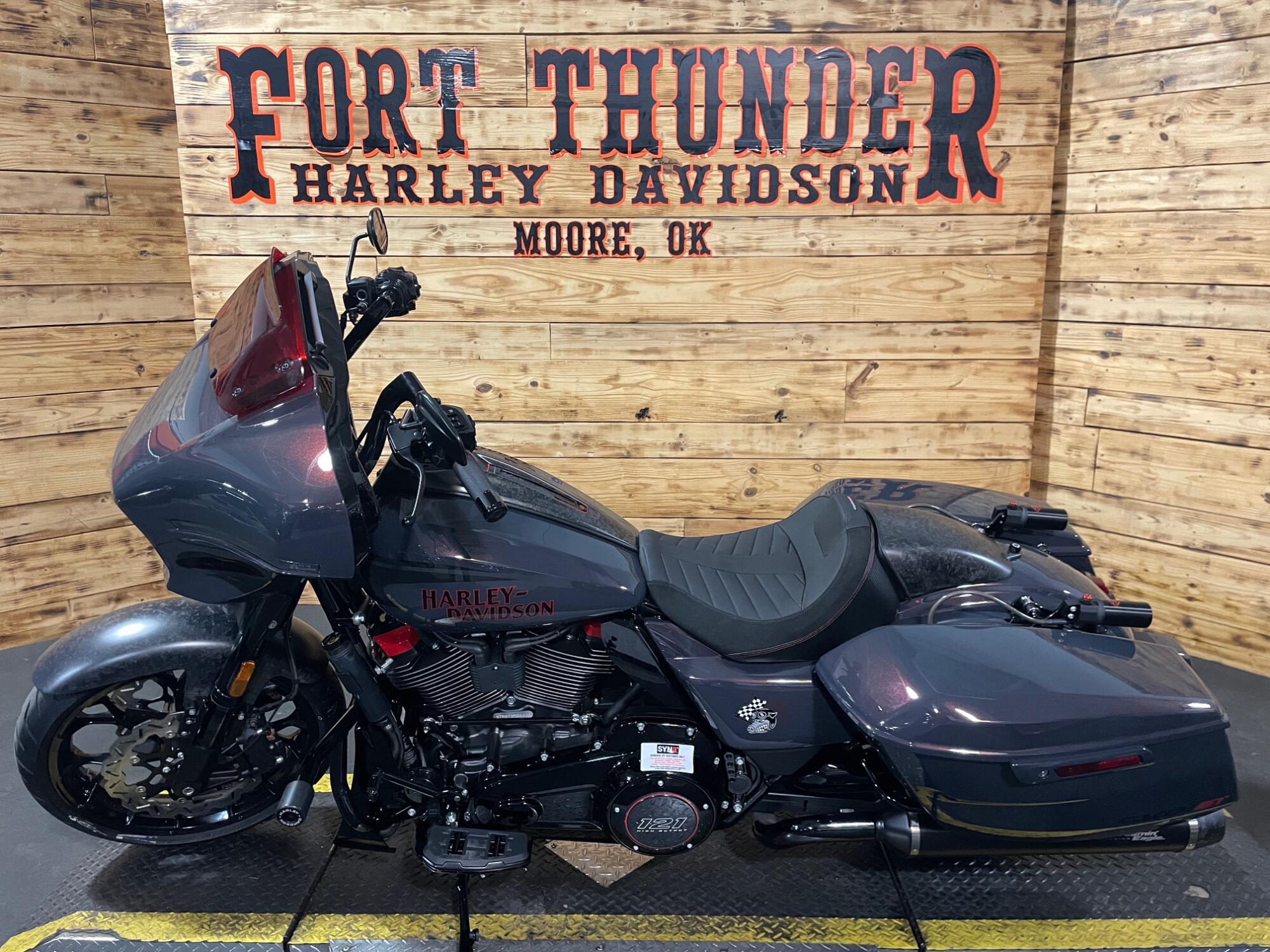 2026 Harley-Davidson® CVO Street Glide ST FLHXSTSE, photo 9