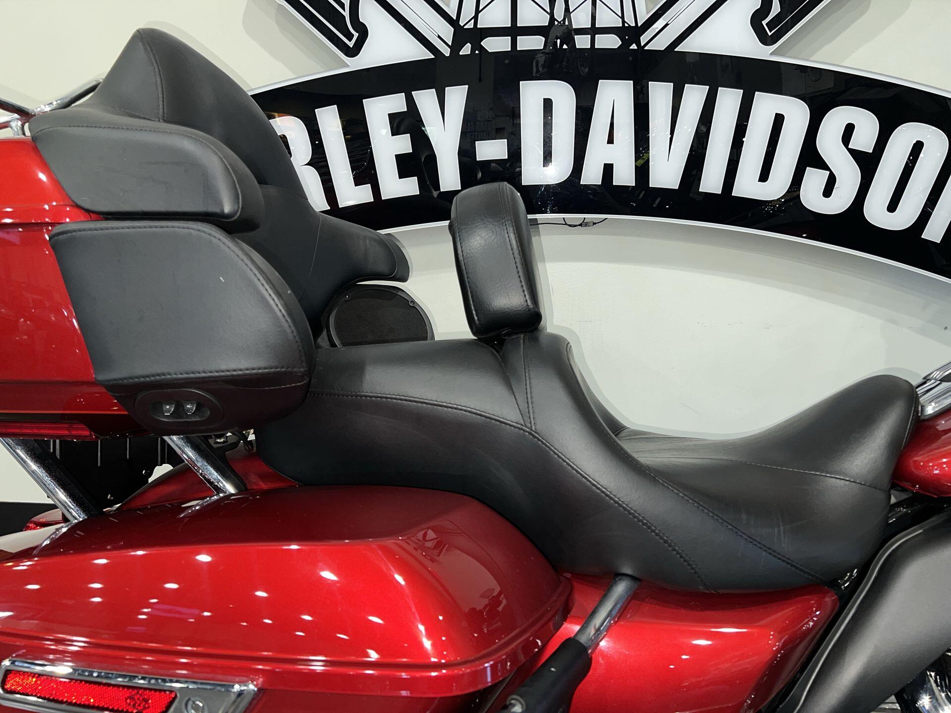 2019 Harley-Davidson® Ultra Limited FLHTK, photo 7