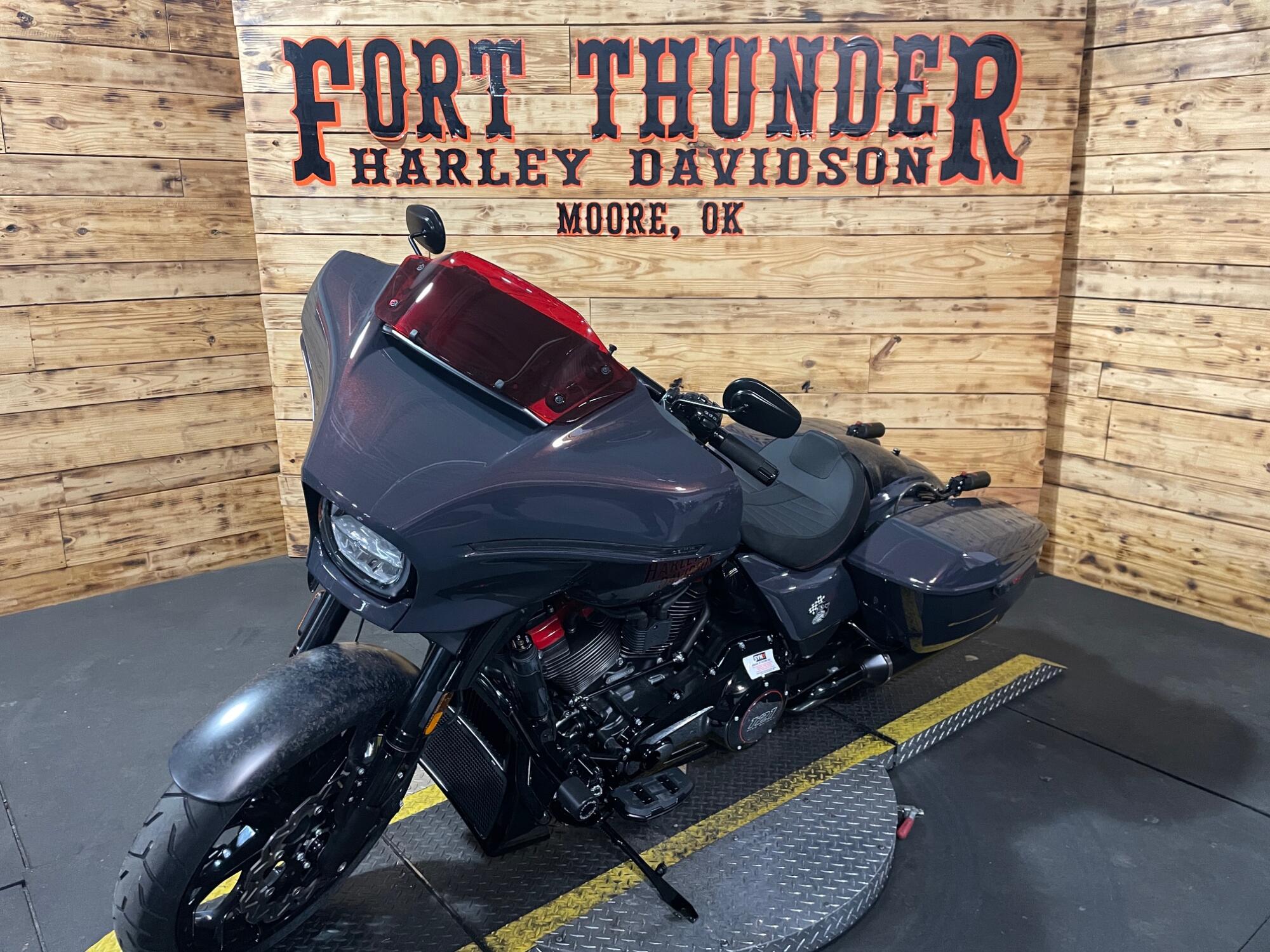 2026 Harley-Davidson® CVO Street Glide ST FLHXSTSE, photo 8