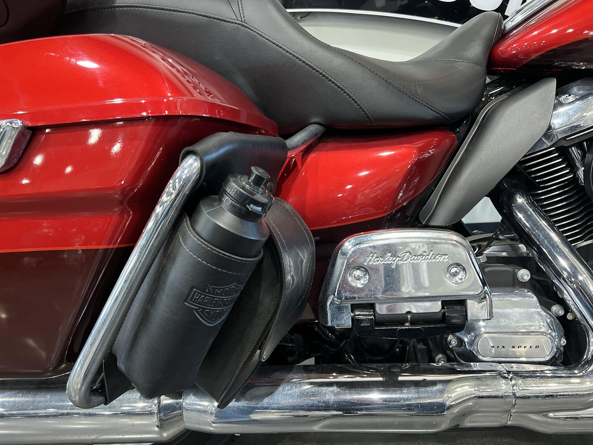 2019 Harley-Davidson® Ultra Limited FLHTK, photo 8