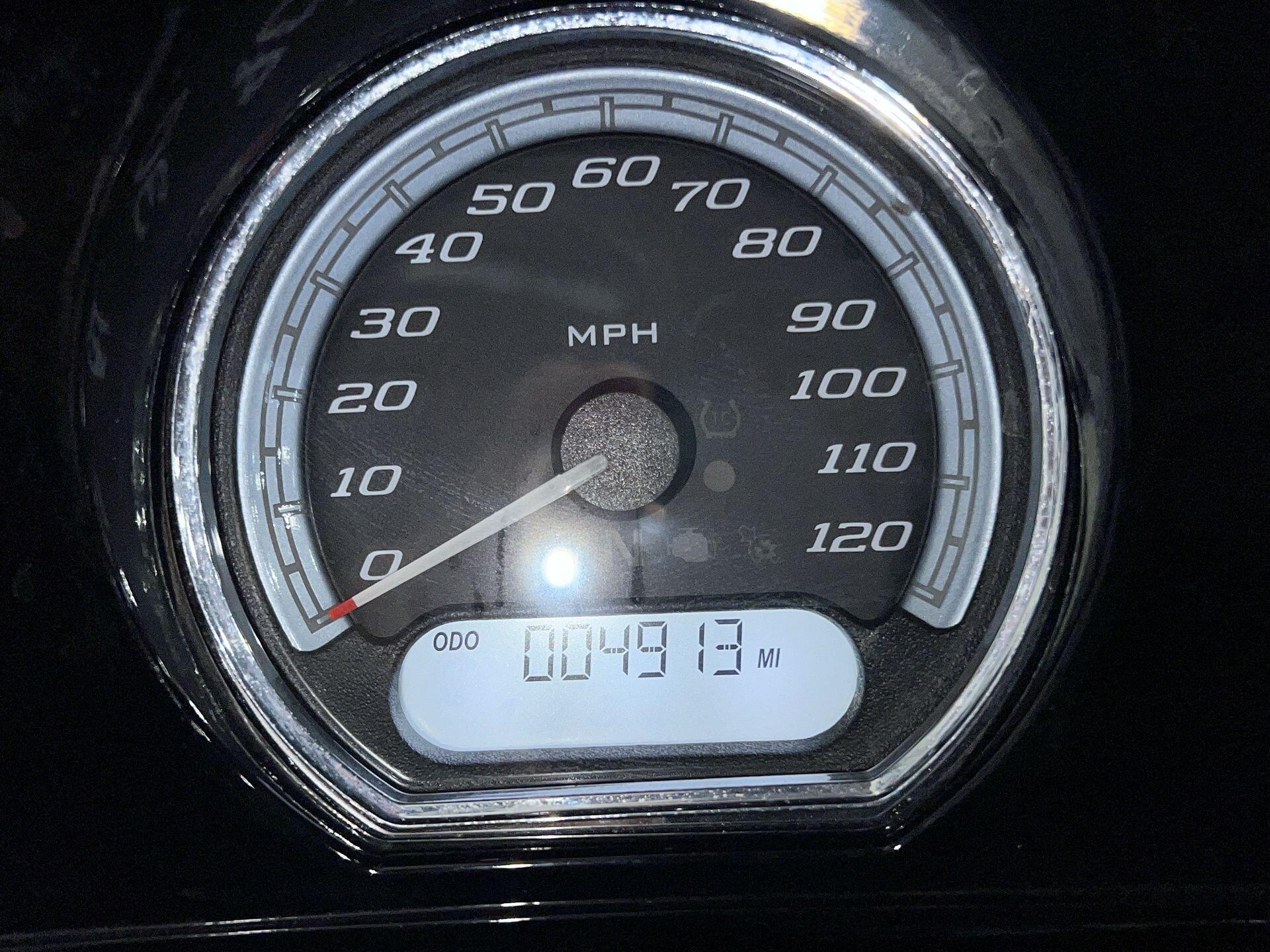 2019 Harley-Davidson® Ultra Limited FLHTK, photo 12