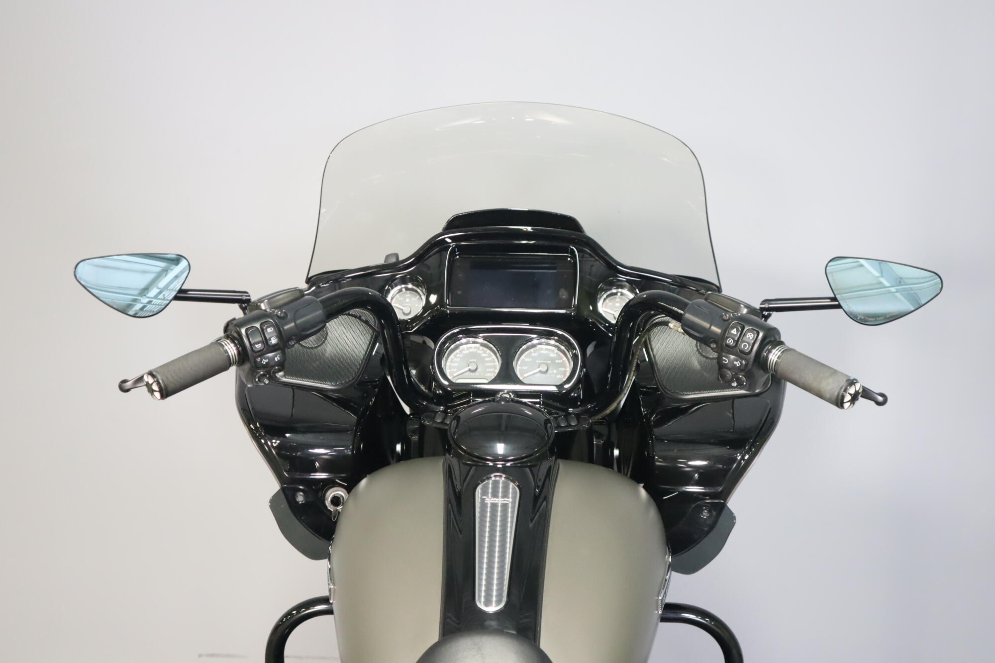 2019 Harley-Davidson® Road Glide® Special (FLTRXS), photo 15