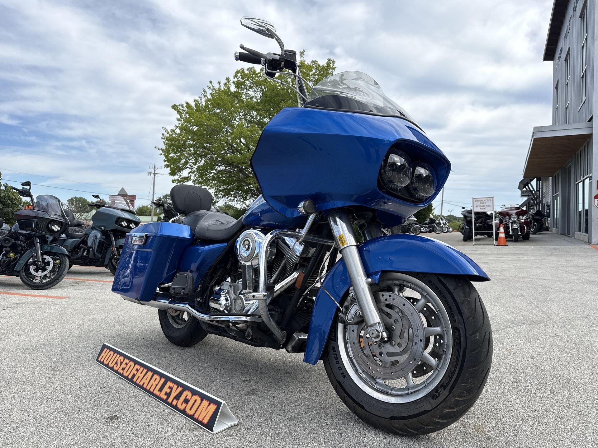 2007 Harley-Davidson® Road Glide® Pacific Blue Pearl, photo 14