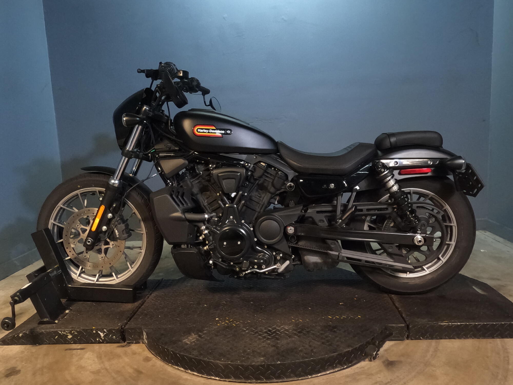 2026 Harley-Davidson® Nightster™ Special RH975S, photo 5