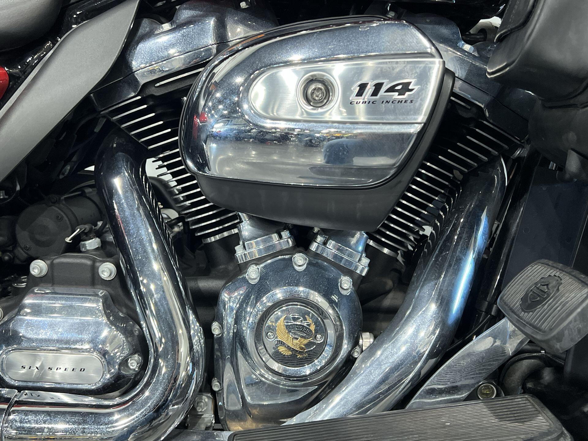 2019 Harley-Davidson® Ultra Limited FLHTK, photo 5