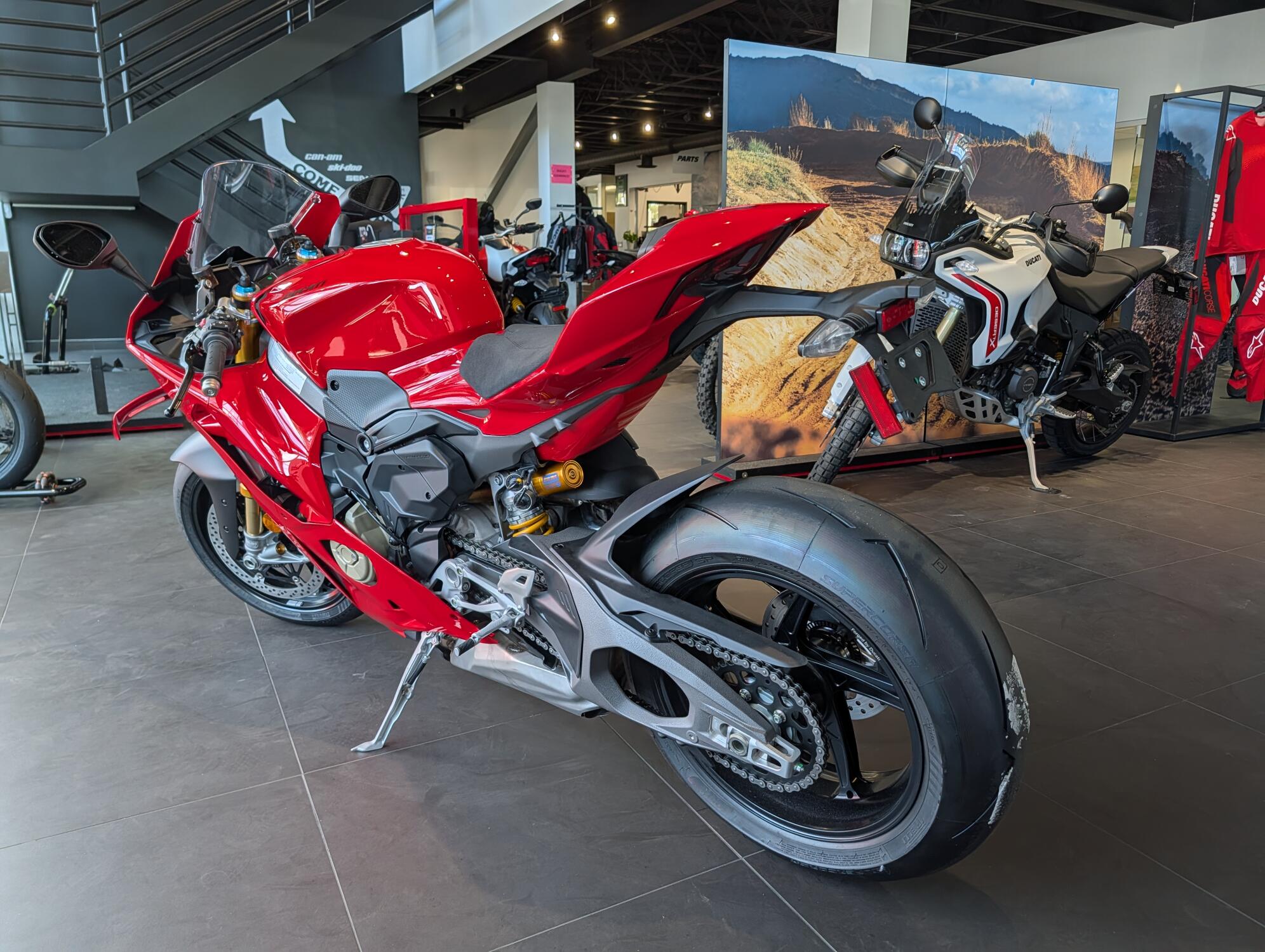 2026 Ducati Panigale V4 S, photo 5