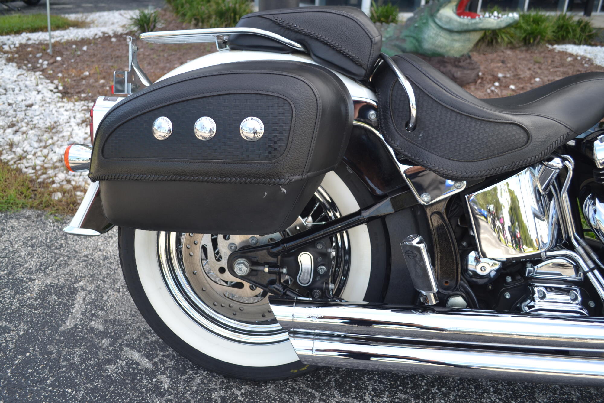 2006 Harley-Davidson® Softail® Deluxe - FLSTNI, photo 5