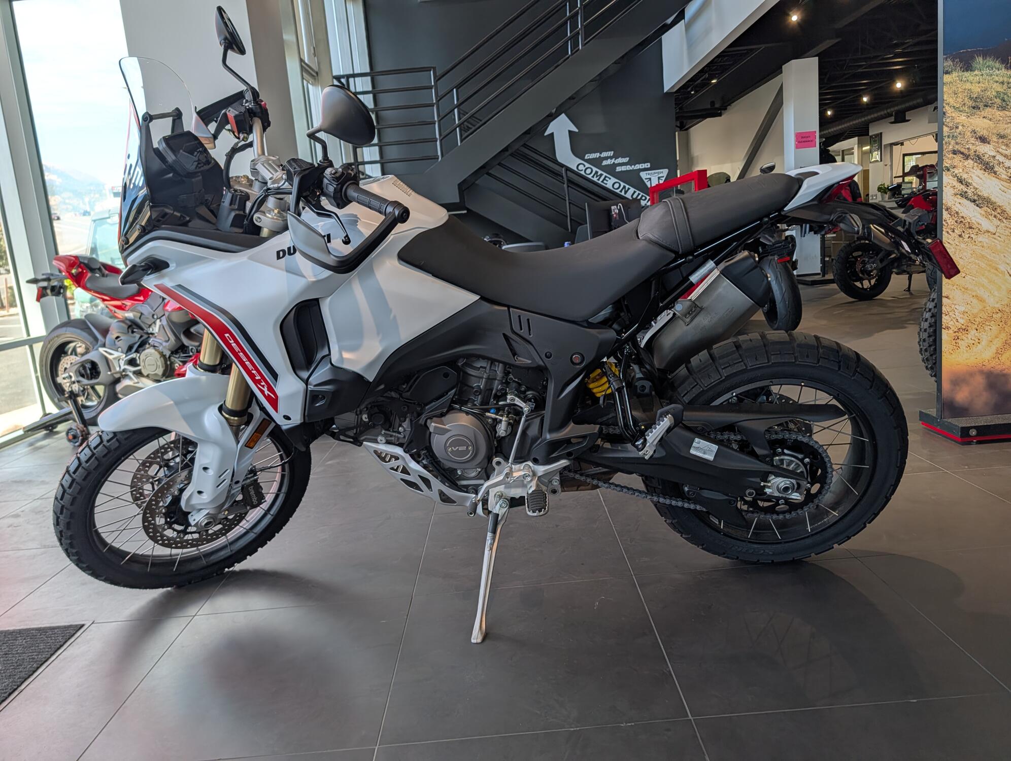 2026 Ducati DesertX V2, photo 6