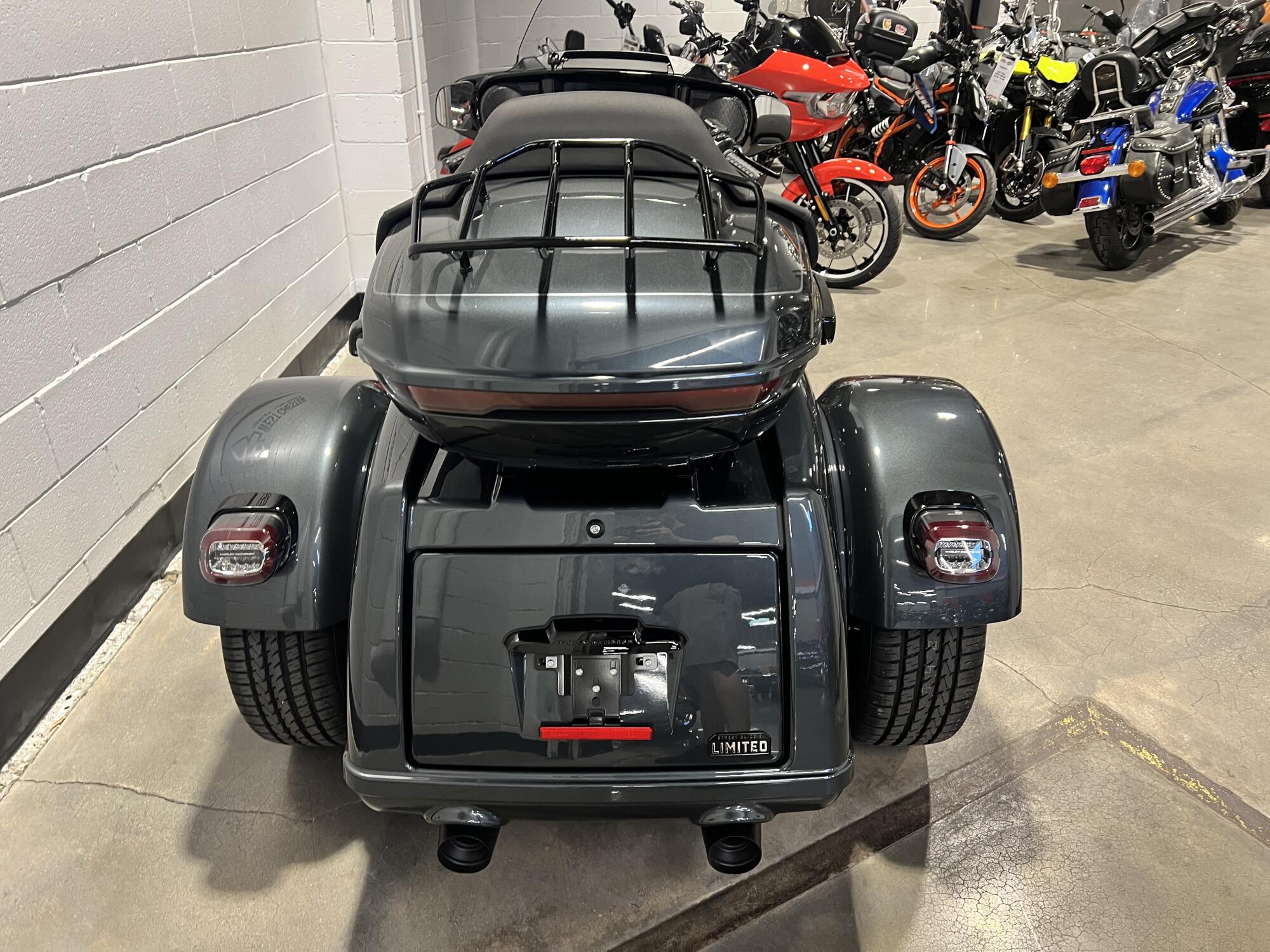 2026 Harley-Davidson® Street Glide 3 Limited Iron Horse Metallic Black Trim FLTRT, photo 7