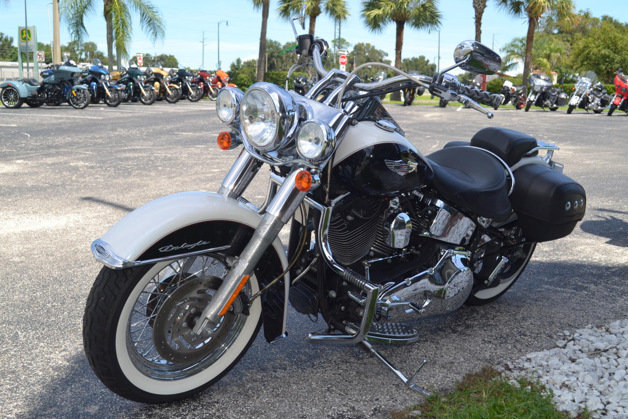 2006 Harley-Davidson® Softail® Deluxe - FLSTNI, photo 16