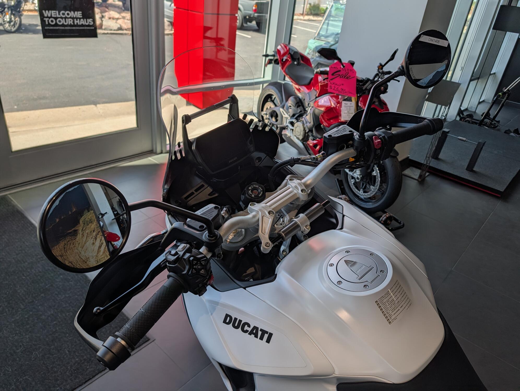 2026 Ducati DesertX V2, photo 9
