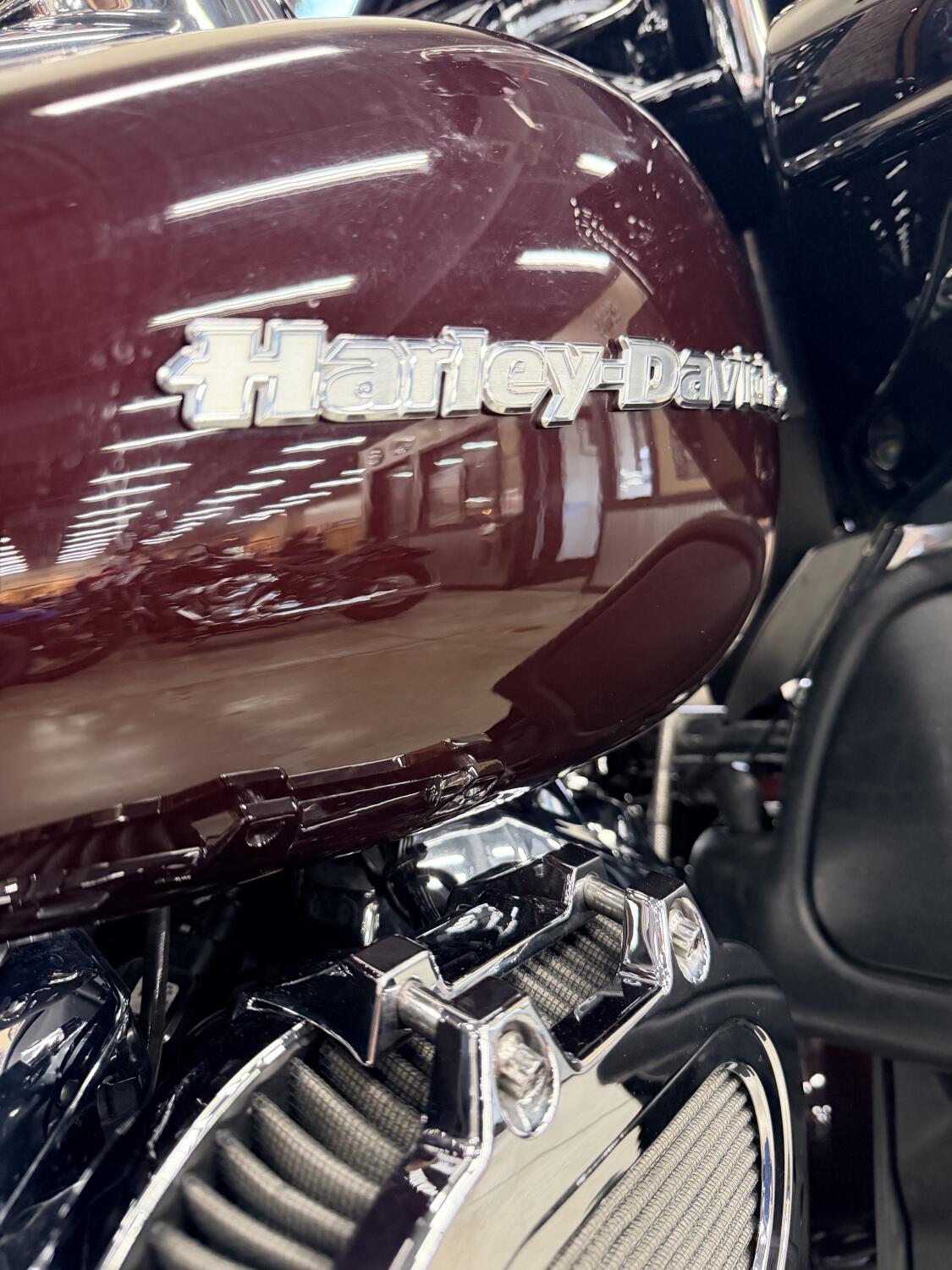 2021 Harley-Davidson® Road Glide® Limited FLTRK, photo 4