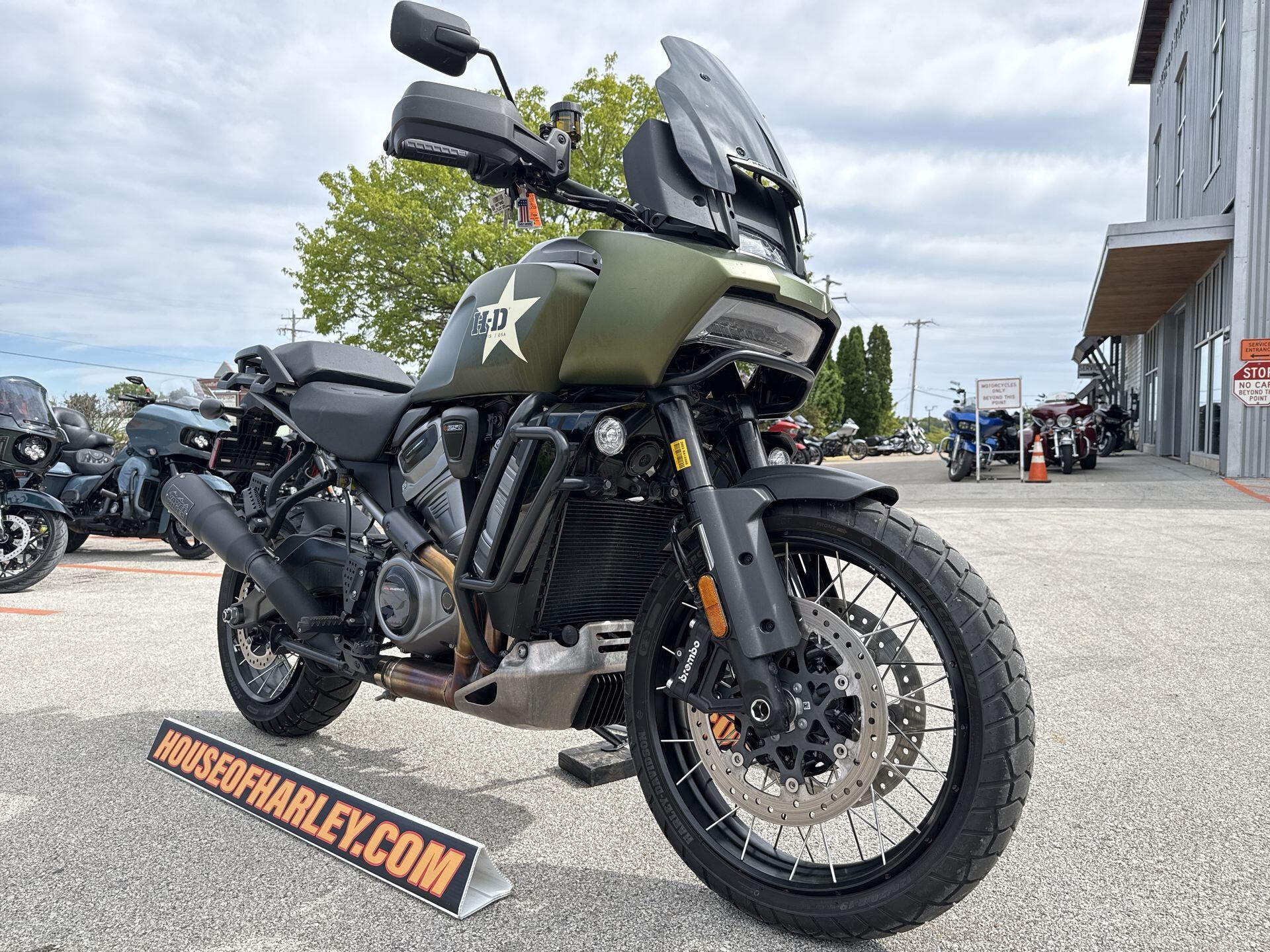 2022 Harley-Davidson® Pan America™ 1250 Special MINERAL GREEN DENIM, photo 14