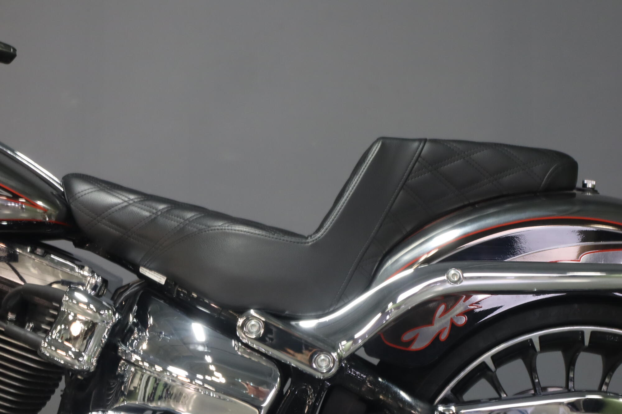 2014 Harley-Davidson® CVO™ Breakout® (FXSBSE), photo 14