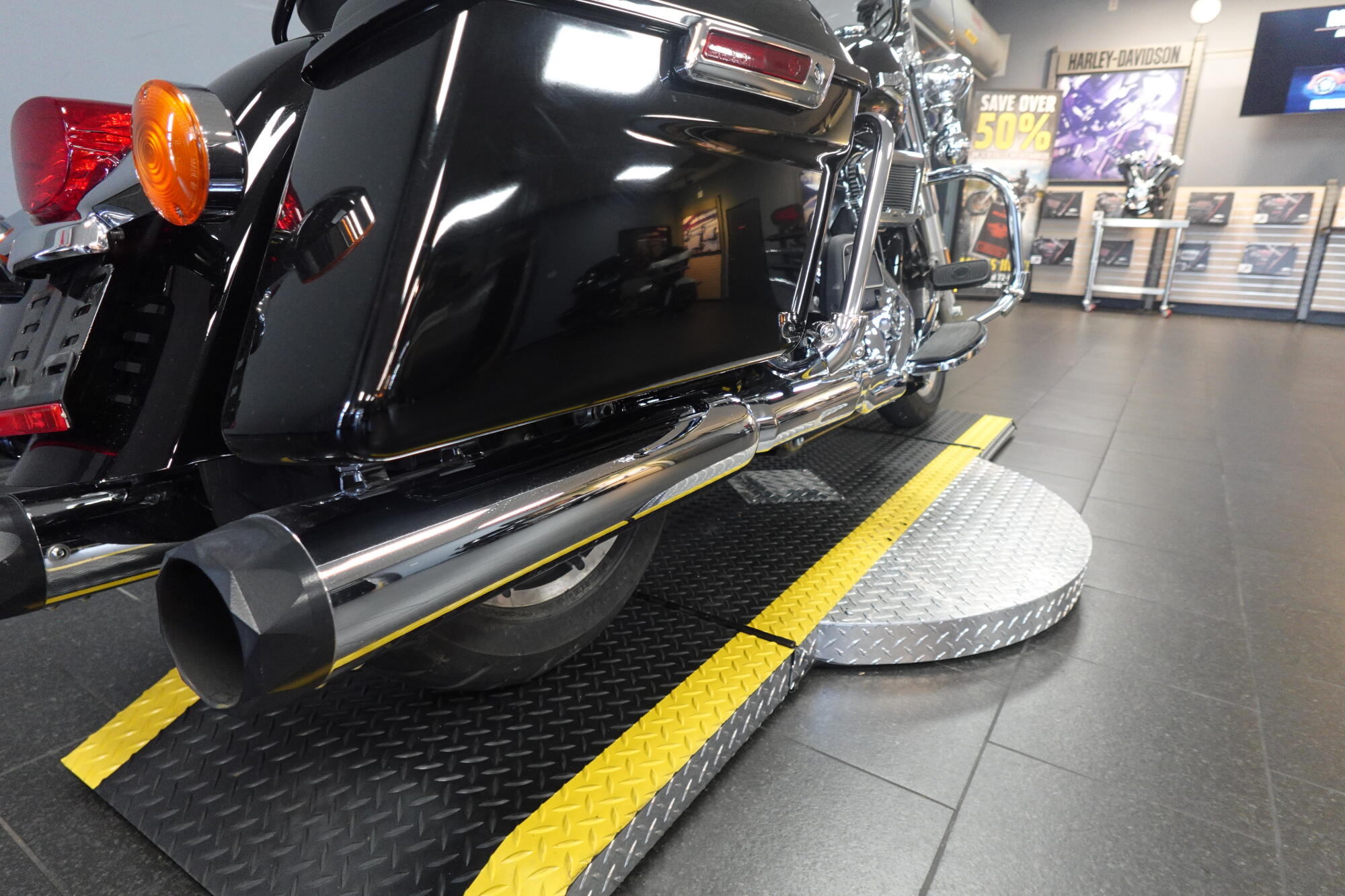2019 Harley-Davidson® Road King® FLHR, photo 14