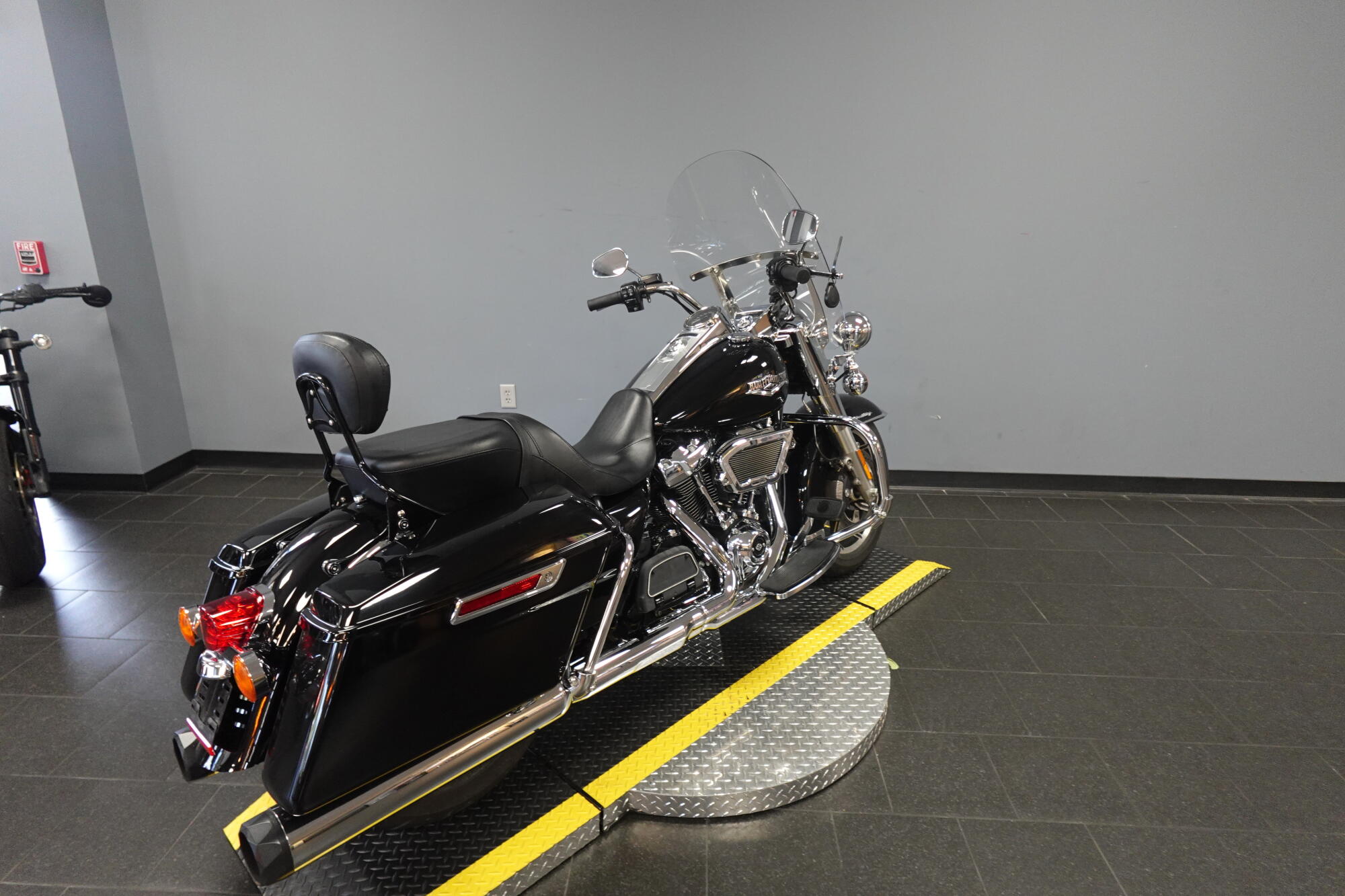 2019 Harley-Davidson® Road King® FLHR, photo 8